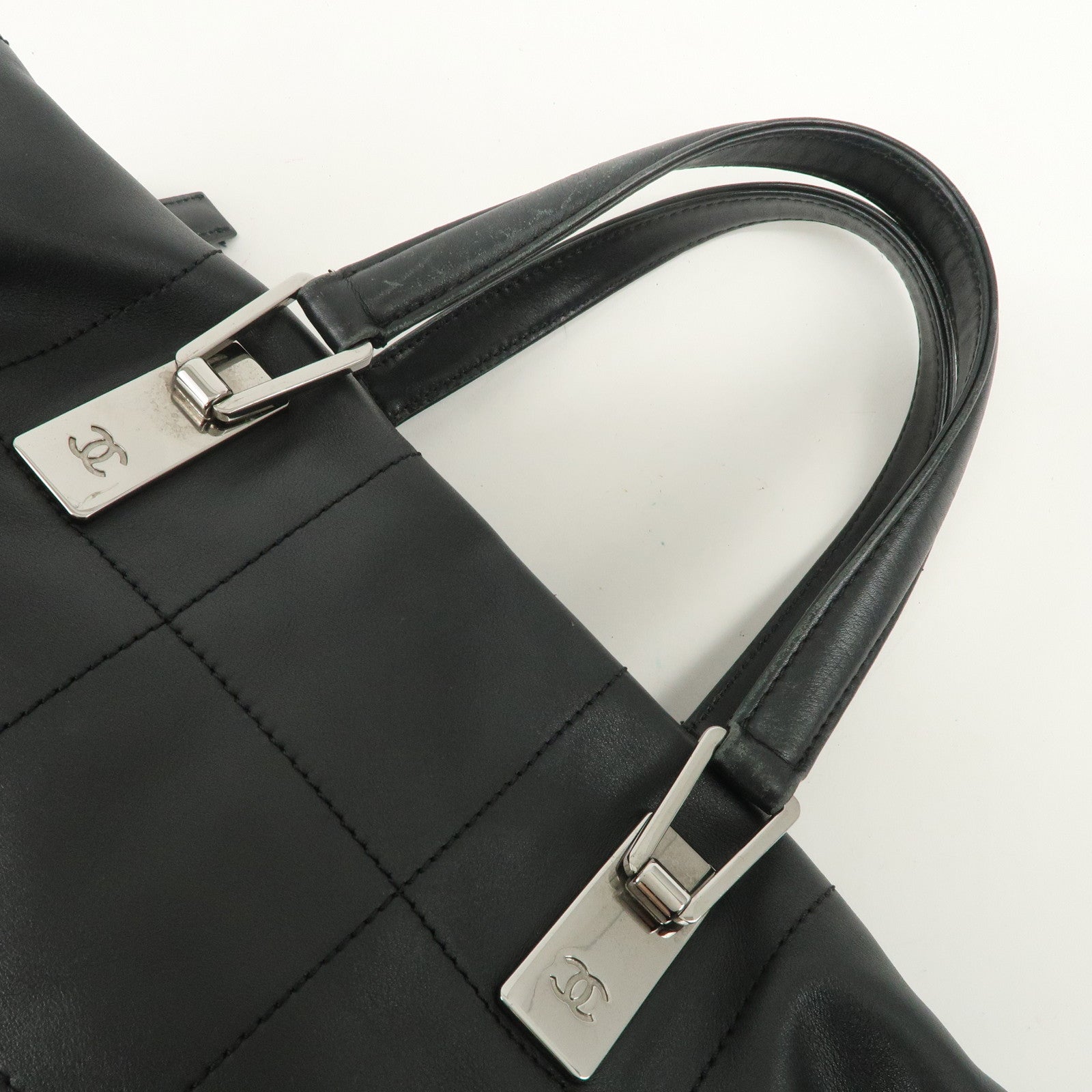 CHANEL Chocolate Bar Lamb Skin Mini Boston Bag Hand Bag Black