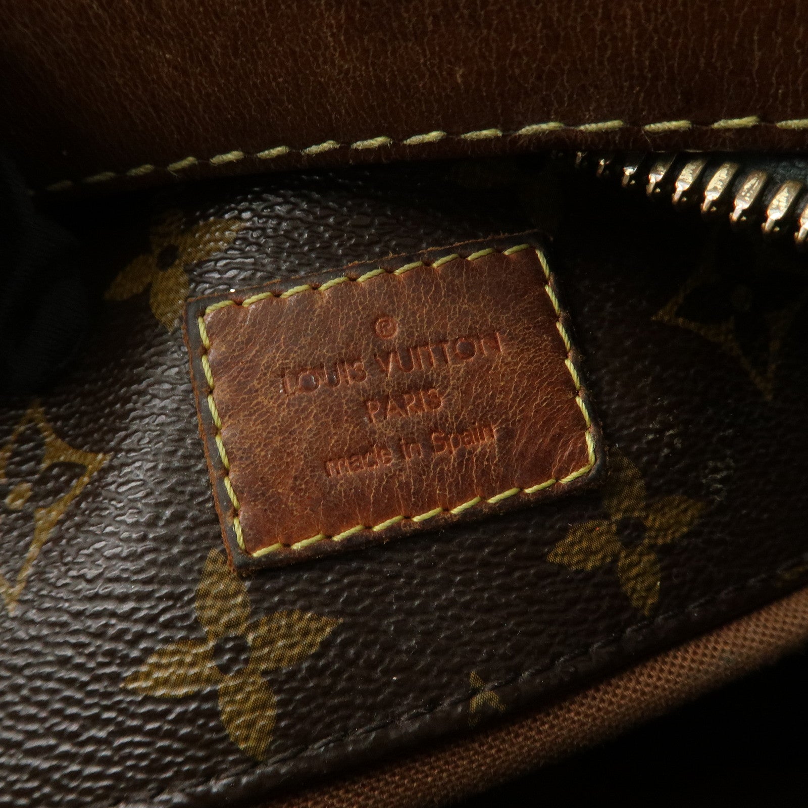 Louis Vuitton Monogram Shuri PM Shoulder Bag Hand Bag M40586