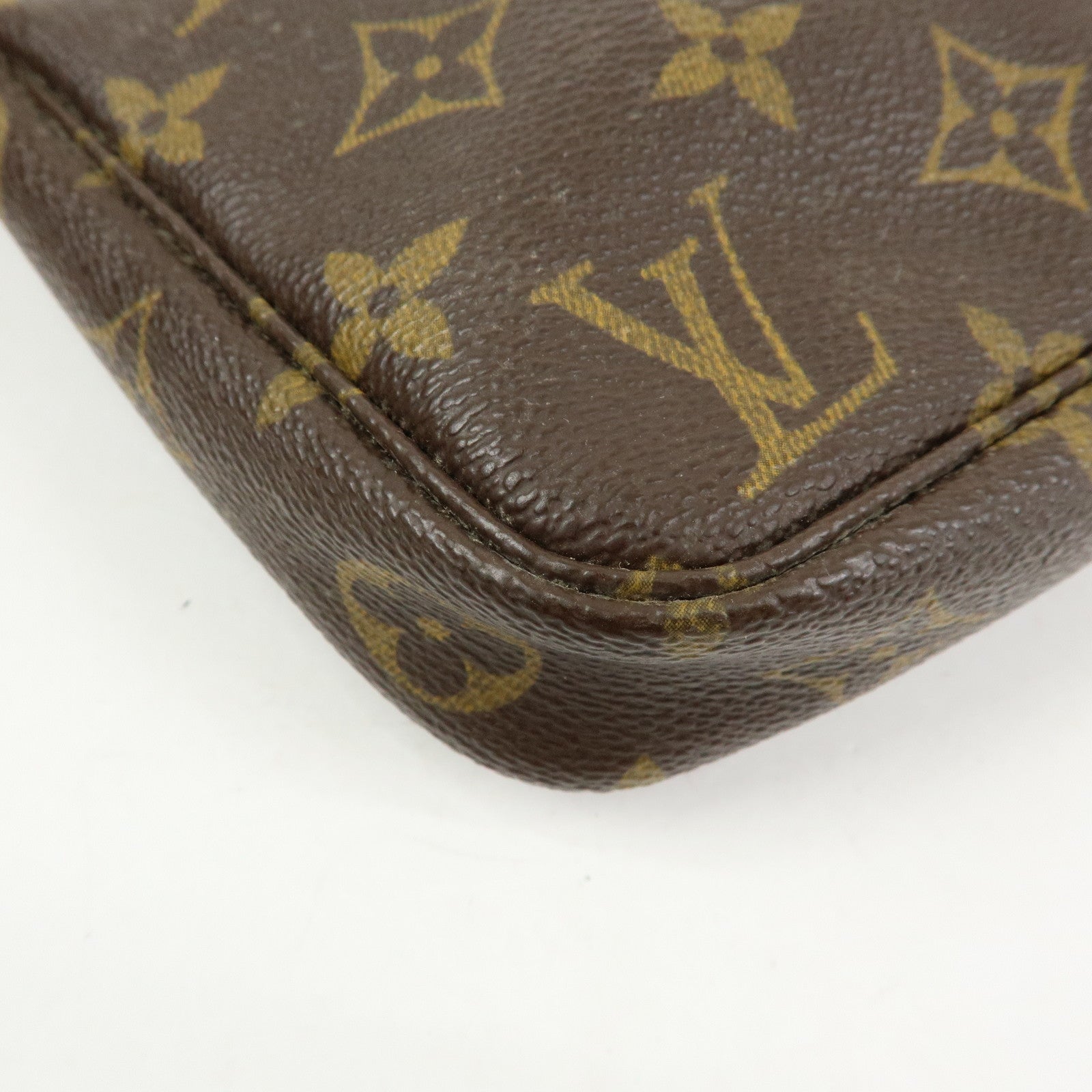 Louis Vuitton Monogram Pochette Accessoires Pouch Hand Bag M51980
