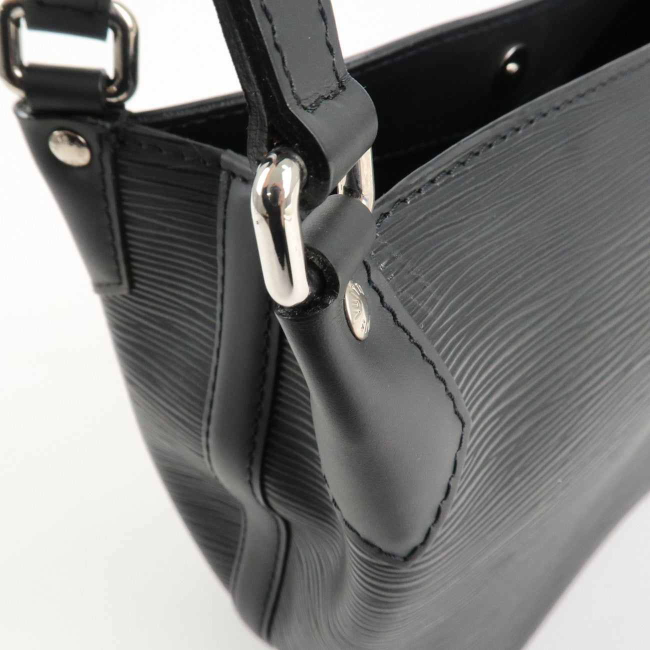 Louis Vuitton Epi Mandala PM Shoulder Bag Noir Black M58932 Used