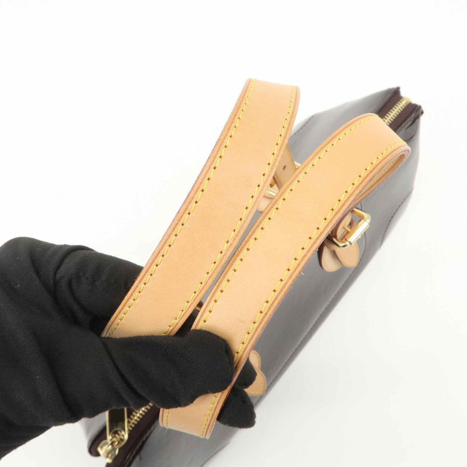 Louis Vuitton Monogram Vernis Rosewood Avenue Hand Bag M93510