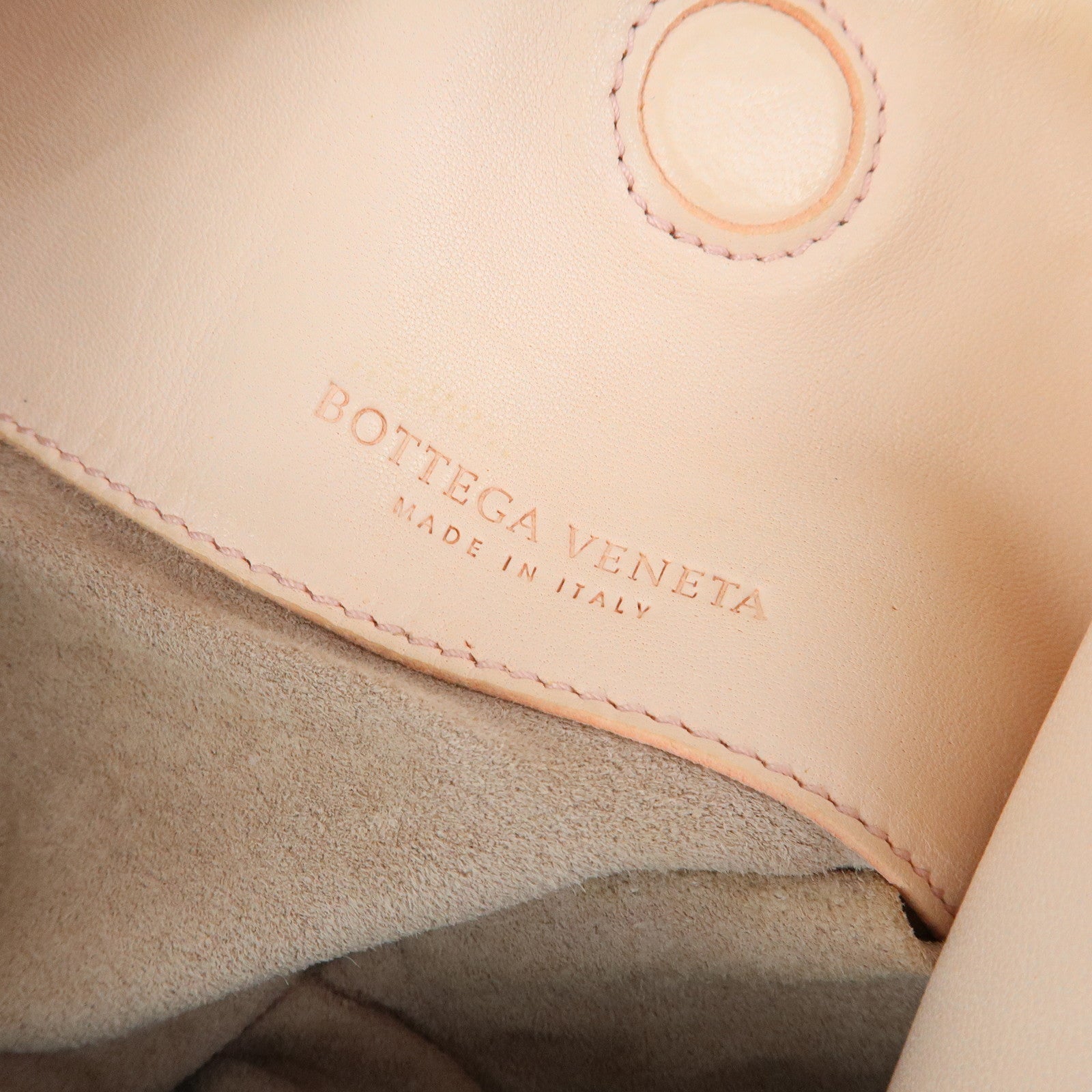 BOTTEGA VENETA Intrecciato Campana Medium Shoulder Bag 125787