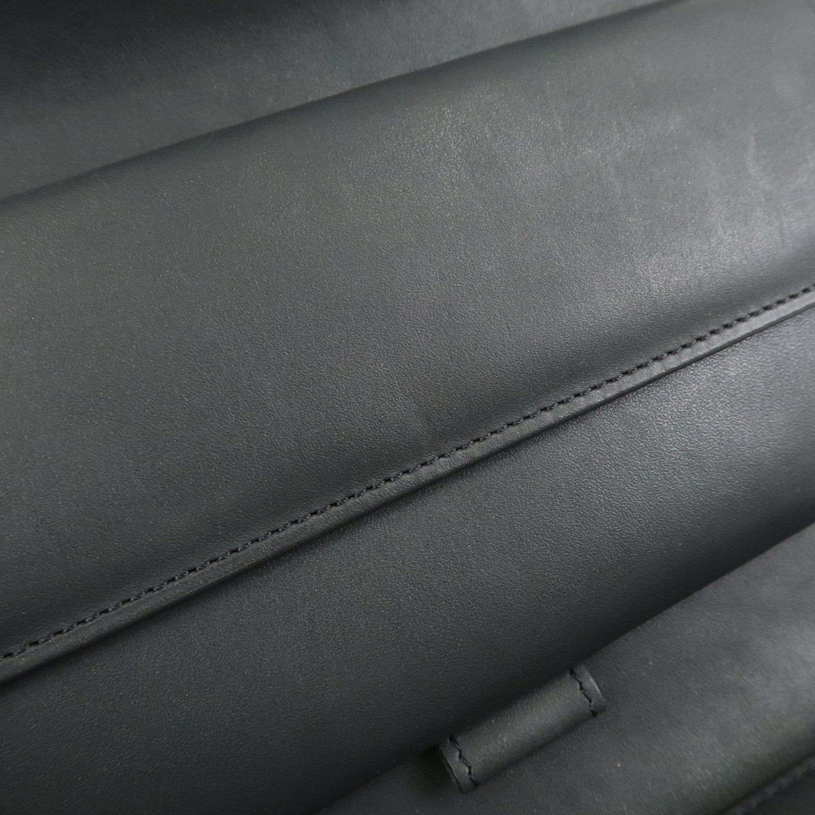 Louis Vuitton Monogram Matte Porto Tresor International M65102