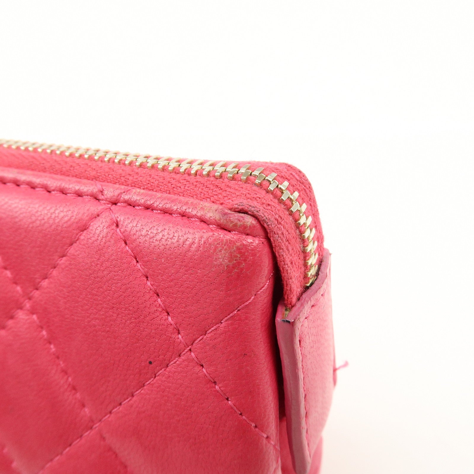 CHANEL Matelasse COCO Mark Lamb Skin Cosmetic Accessory Pouch Pink