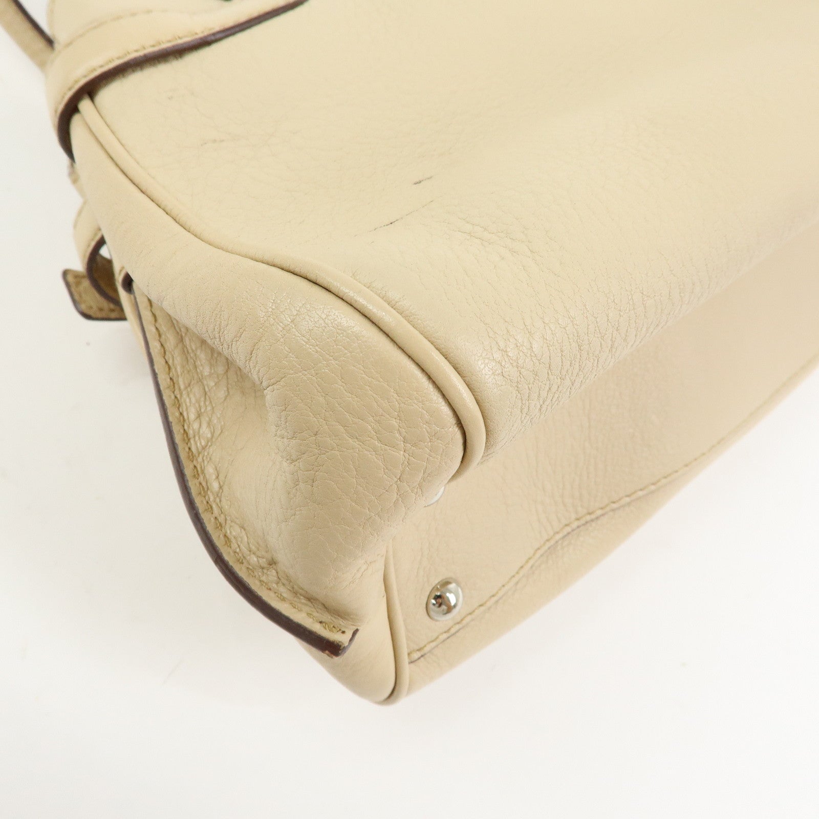 Ferragamo Gancini Leather Drawstring Shoulder Bag Hand Bag Beige
