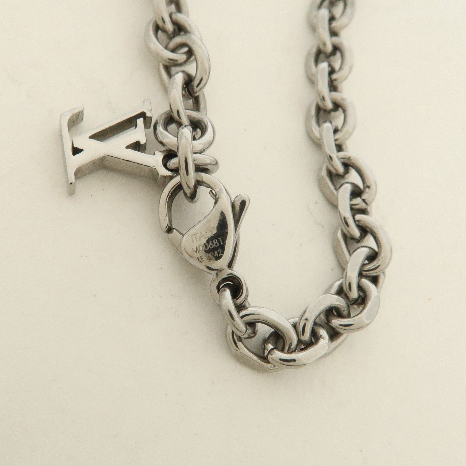 Louis Vuitton Monogram Metal Bracelet Bold Silver M00681