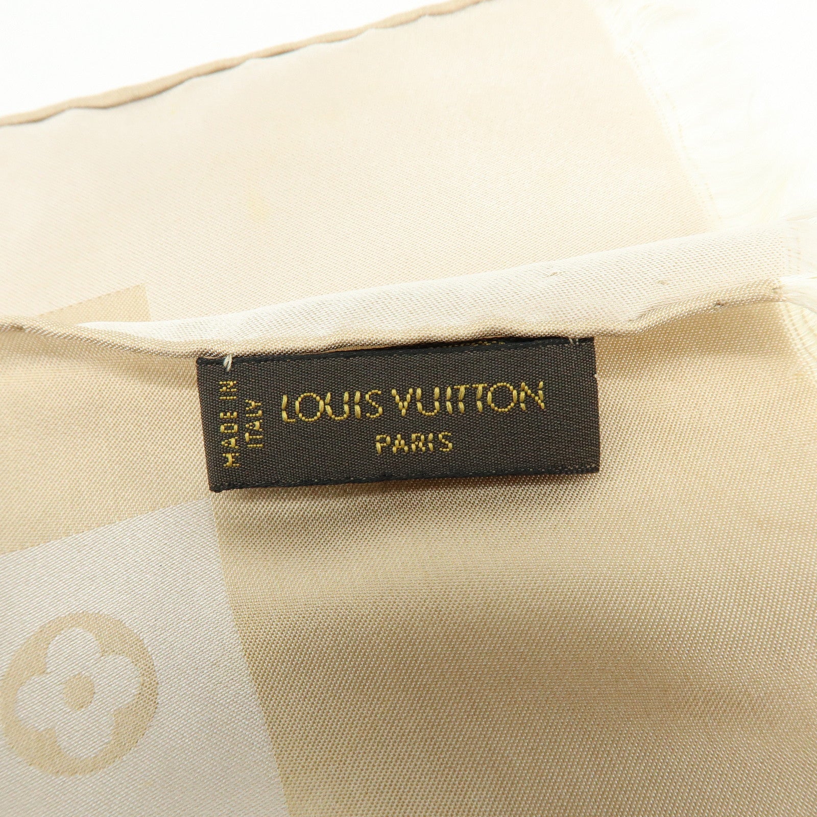 Louis Vuitton Monogram Echarpe Capri Silk 100% Scarf Beige M71051