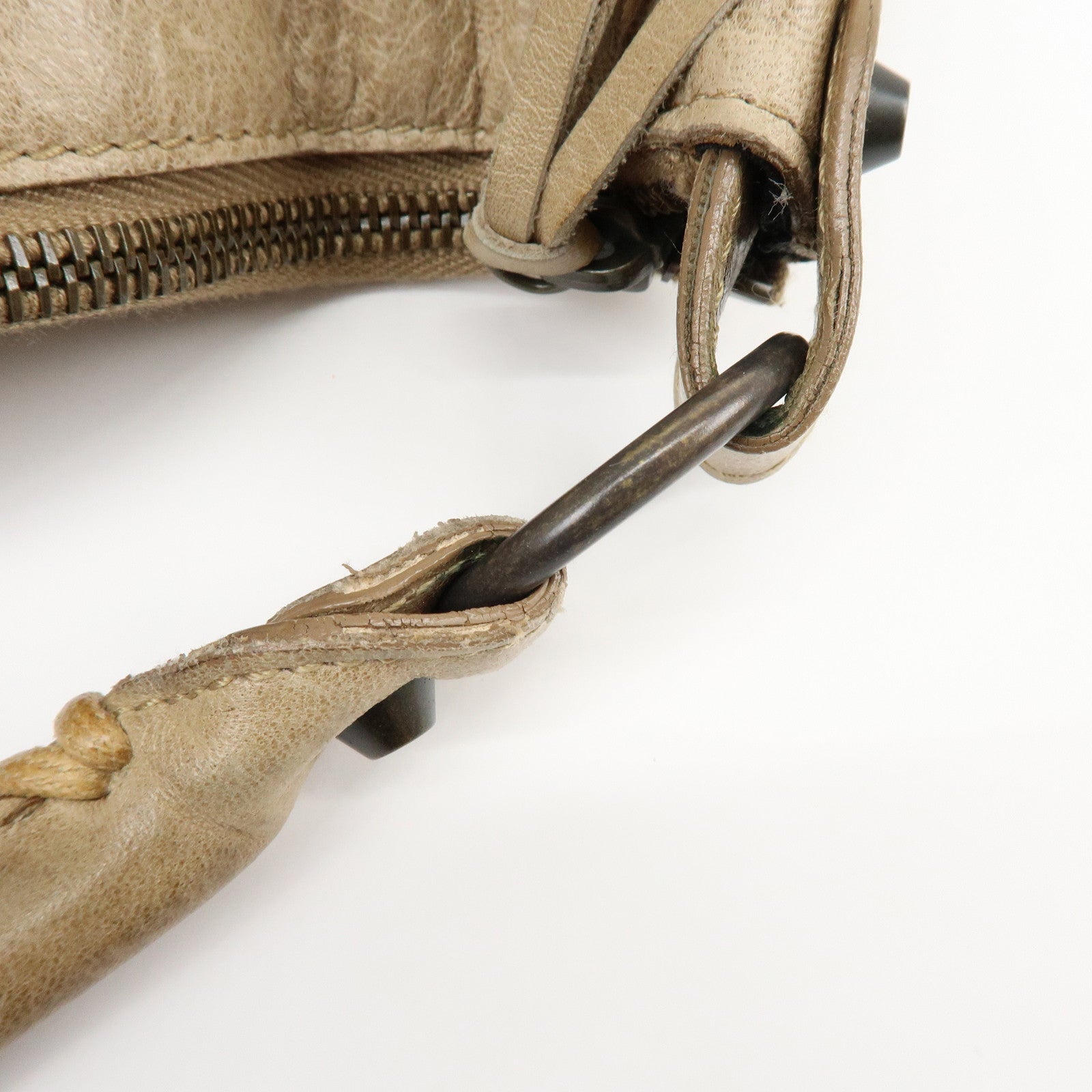 BALENCIAGA The City Editor’s Leather Shoulder Bag Beige 140442