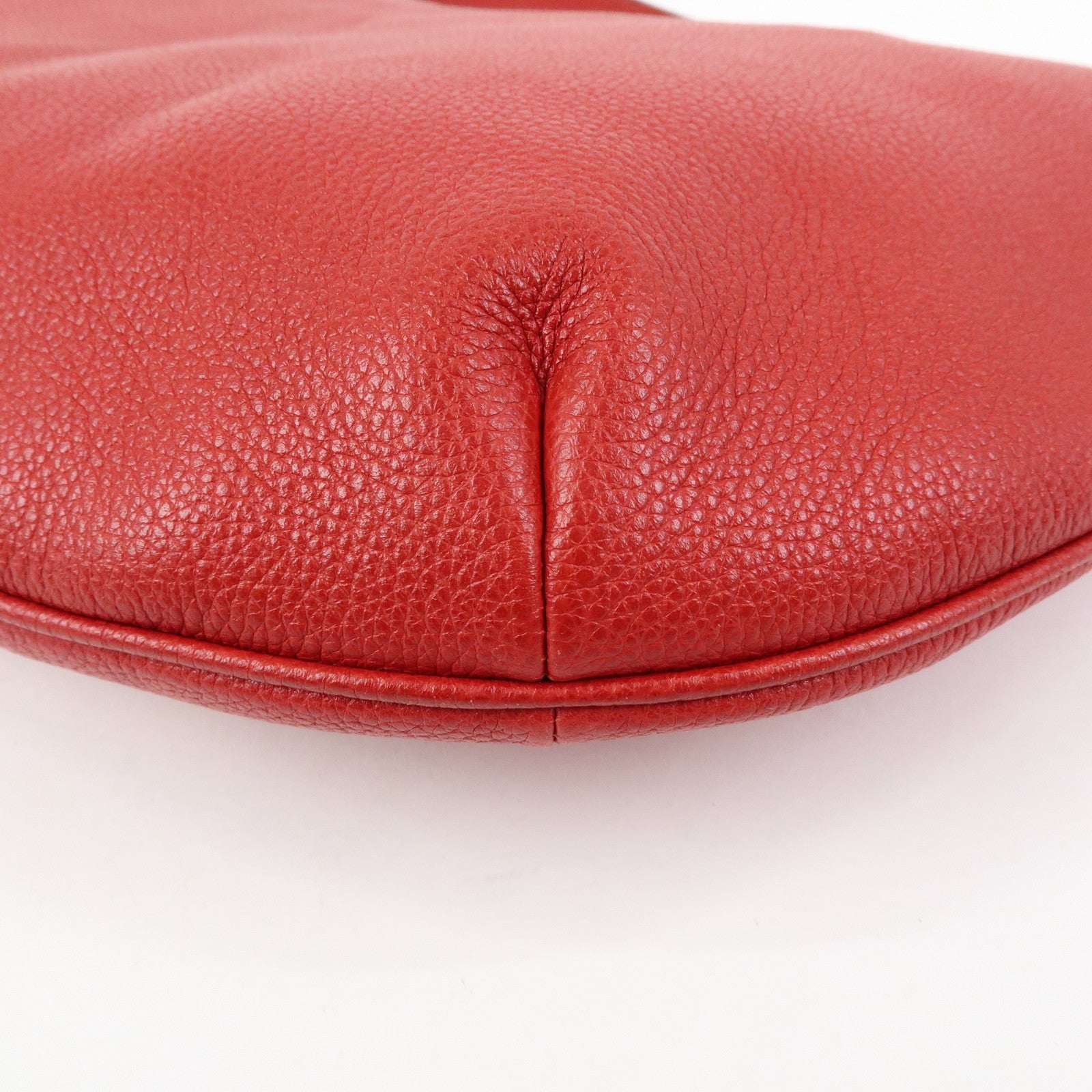 GUCCI Logo Sherry Half Moon Leather Shoulder Bag Red 523588