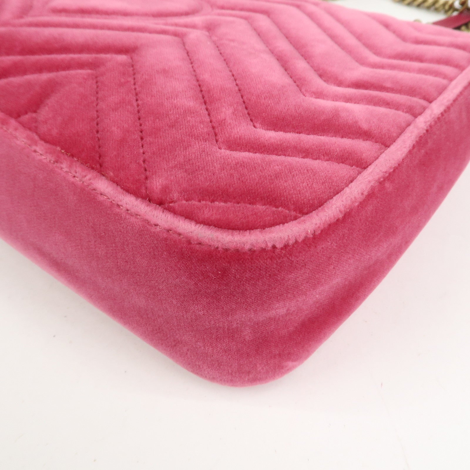 GUCCI GG Marmont Medium Velour Chain Shoulder Bag Pink 443496
