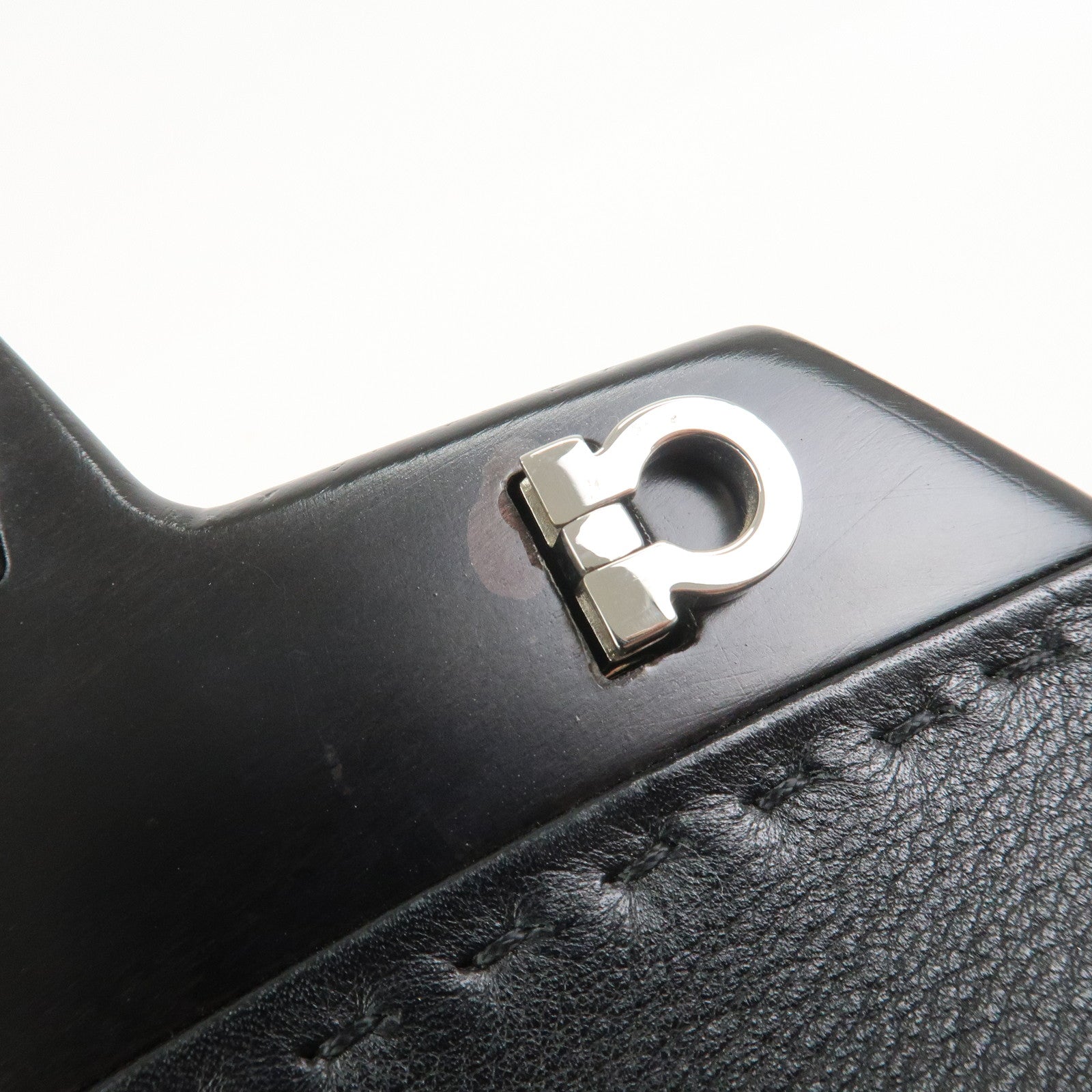 Ferragamo Gancini Leather Wood Shoulder Bag Hand Bag Black