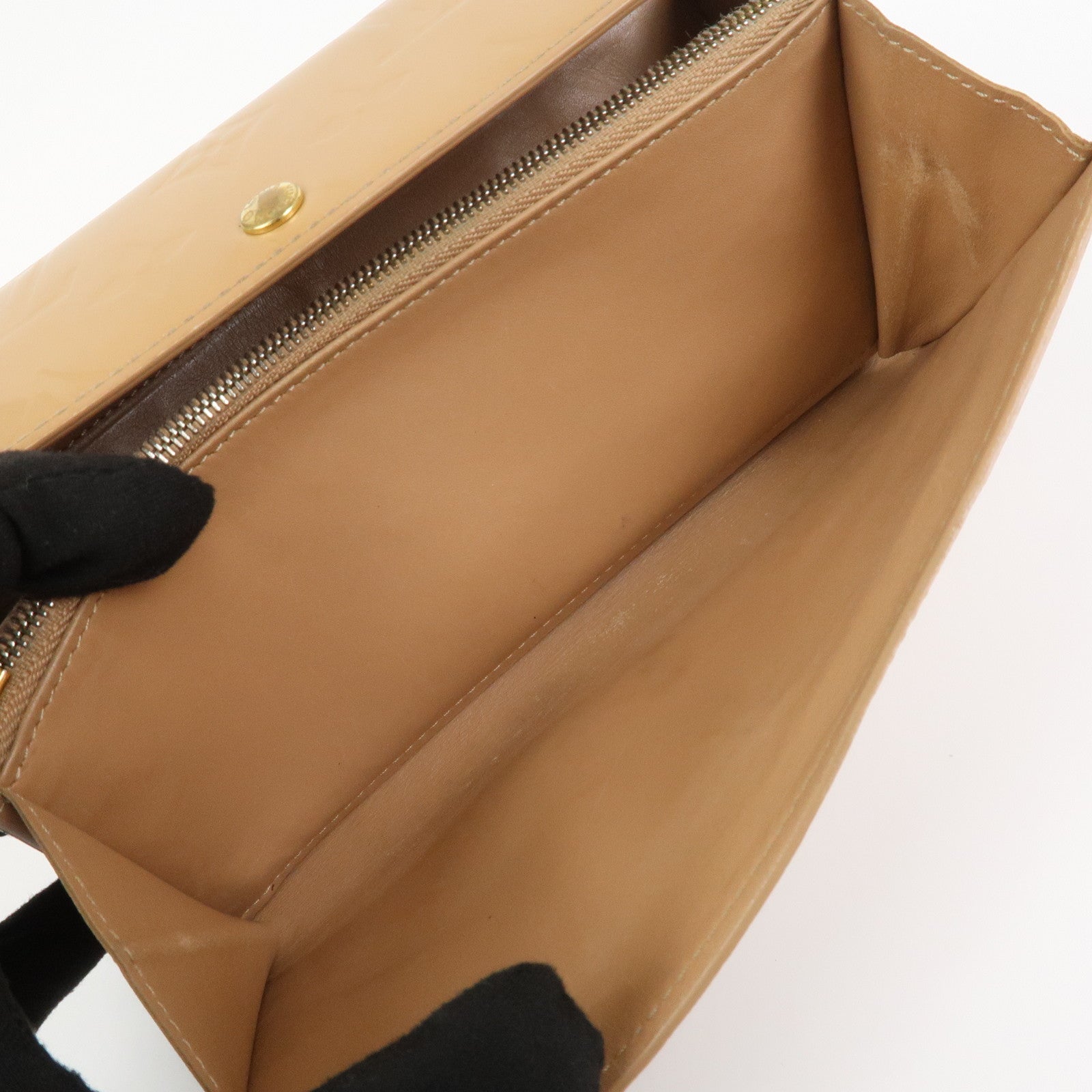 Louis Vuitton Monogram Vernis Leather Portemonnaie Credit M91380