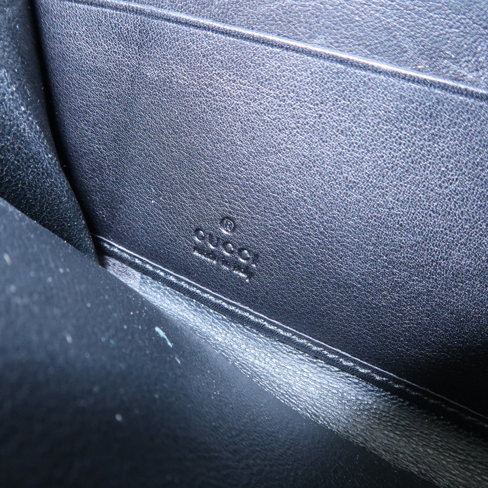 GUCCI Interlocking G Guccissima Leather Zippy Long Wallet 233025