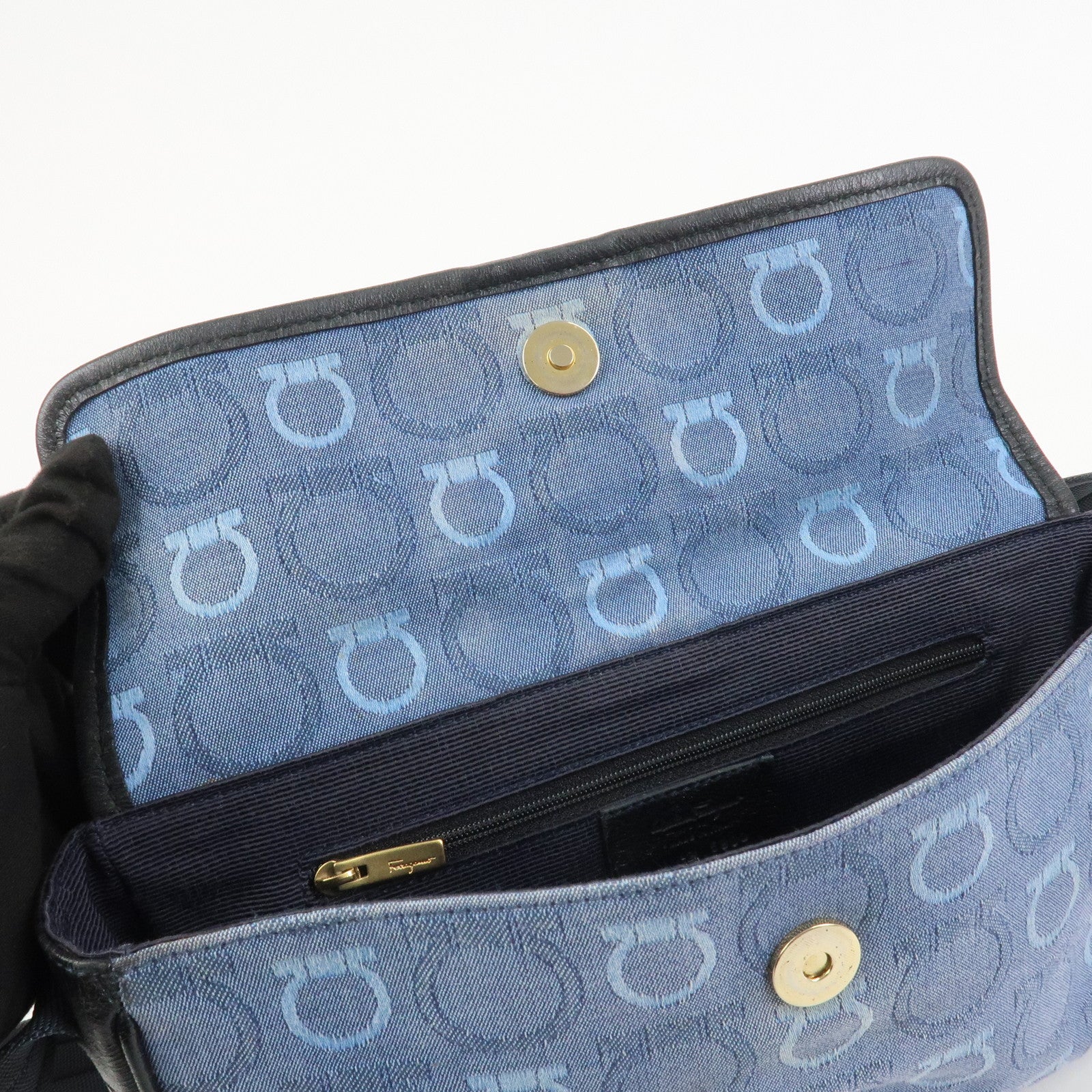 Ferragamo Gancini Canvas Leather Shoulder Bag Navy Black