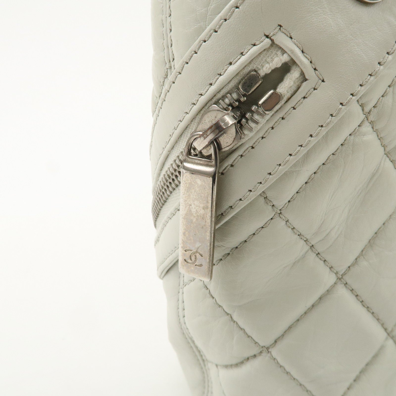 CHANEL Cambon Line Cotton Club Lamb Skin Shoulder Bag Hand Bag White A34318 Used