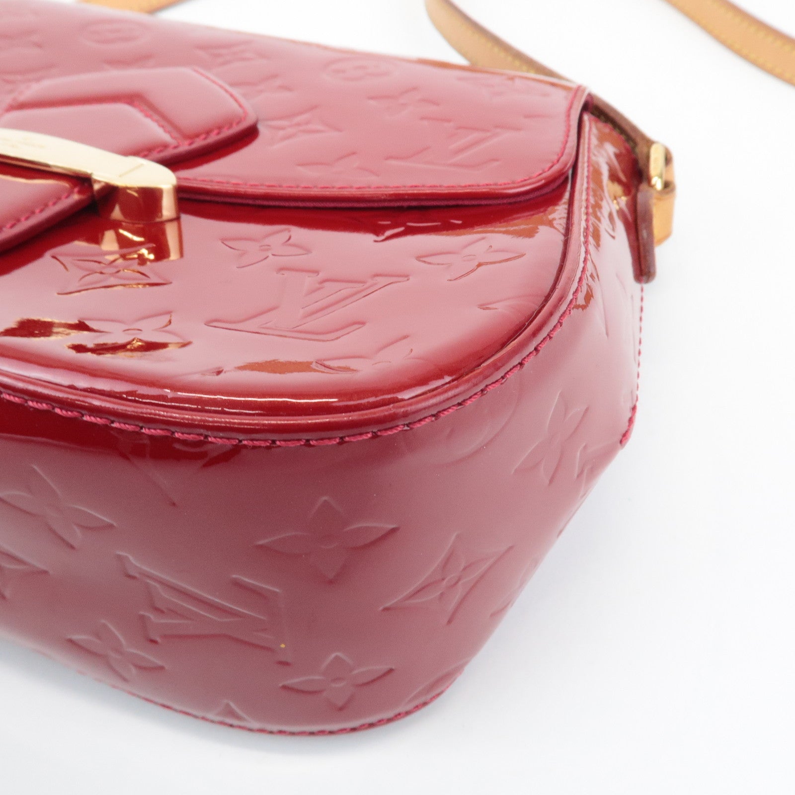 Louis Vuitton Vernis Leather Bellflower GM Pomme d'Amour M91708