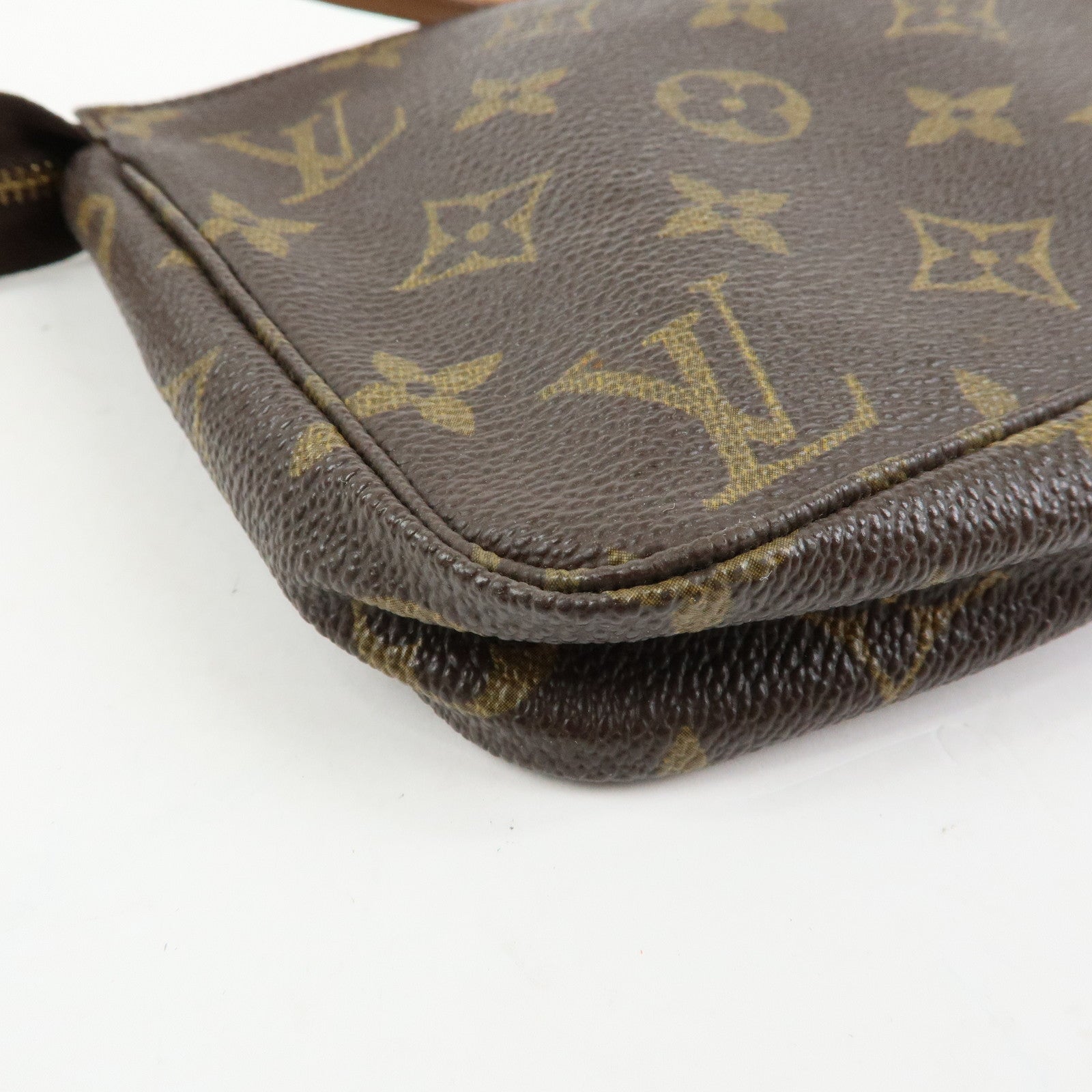Louis Vuitton Monogram Pochette Accessoires Pouch Hand Bag M51980