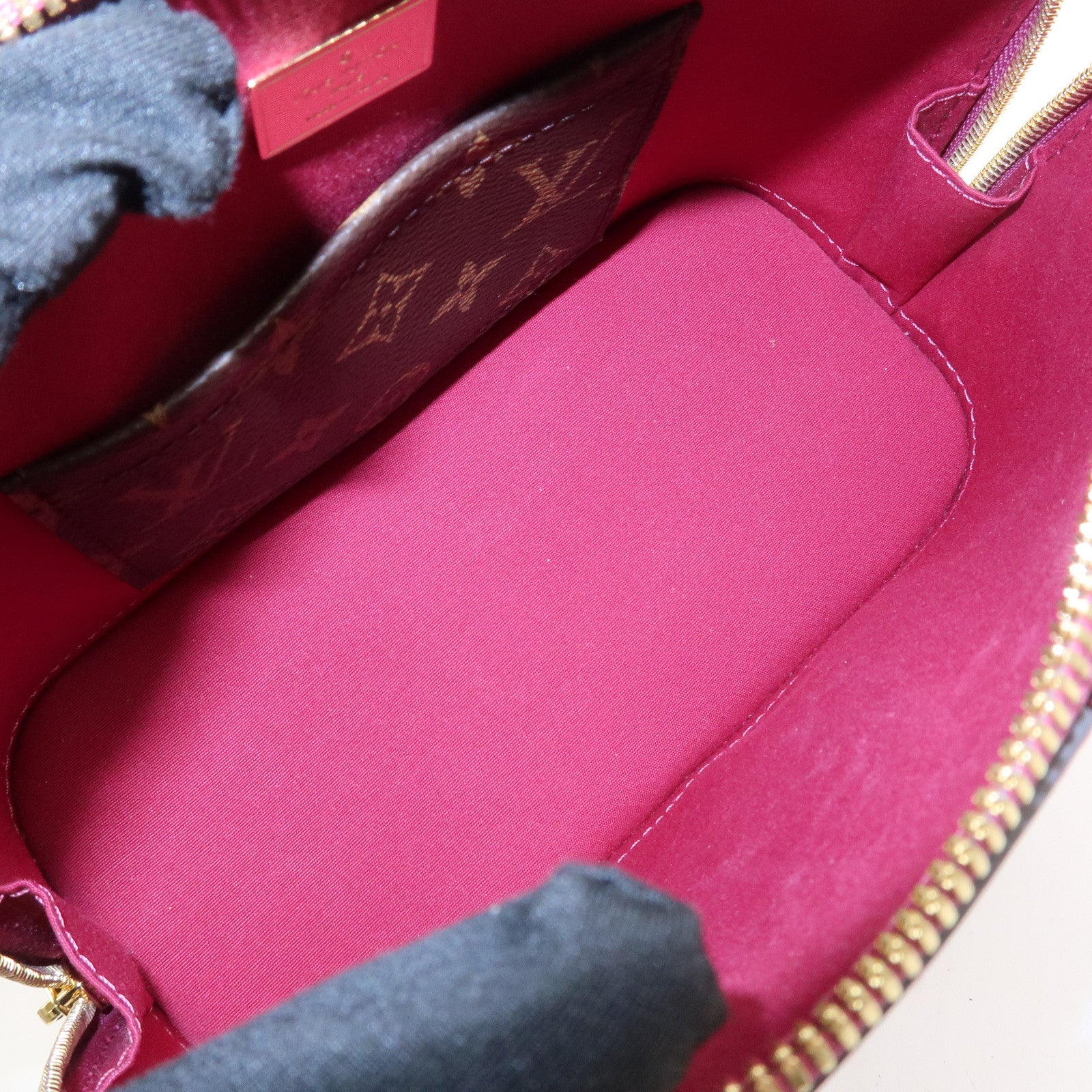Louis Vuitton Monogram Vernis Alma BB 2Way Bag Magenta M54785