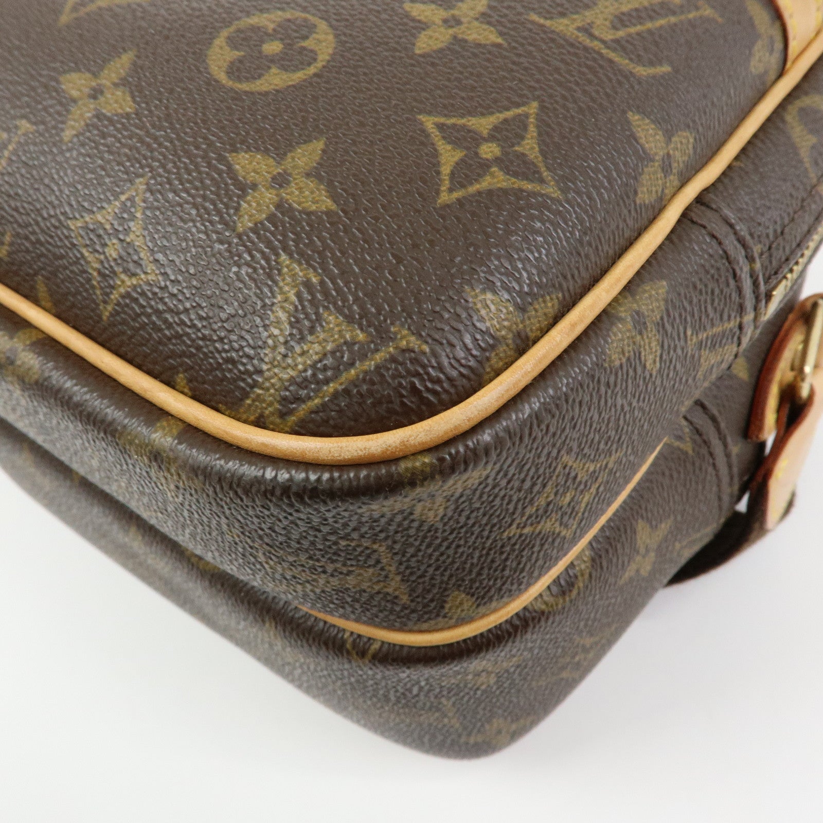 Louis Vuitton Monogram Reporter PM Shoulder Crossbody Bag M45254