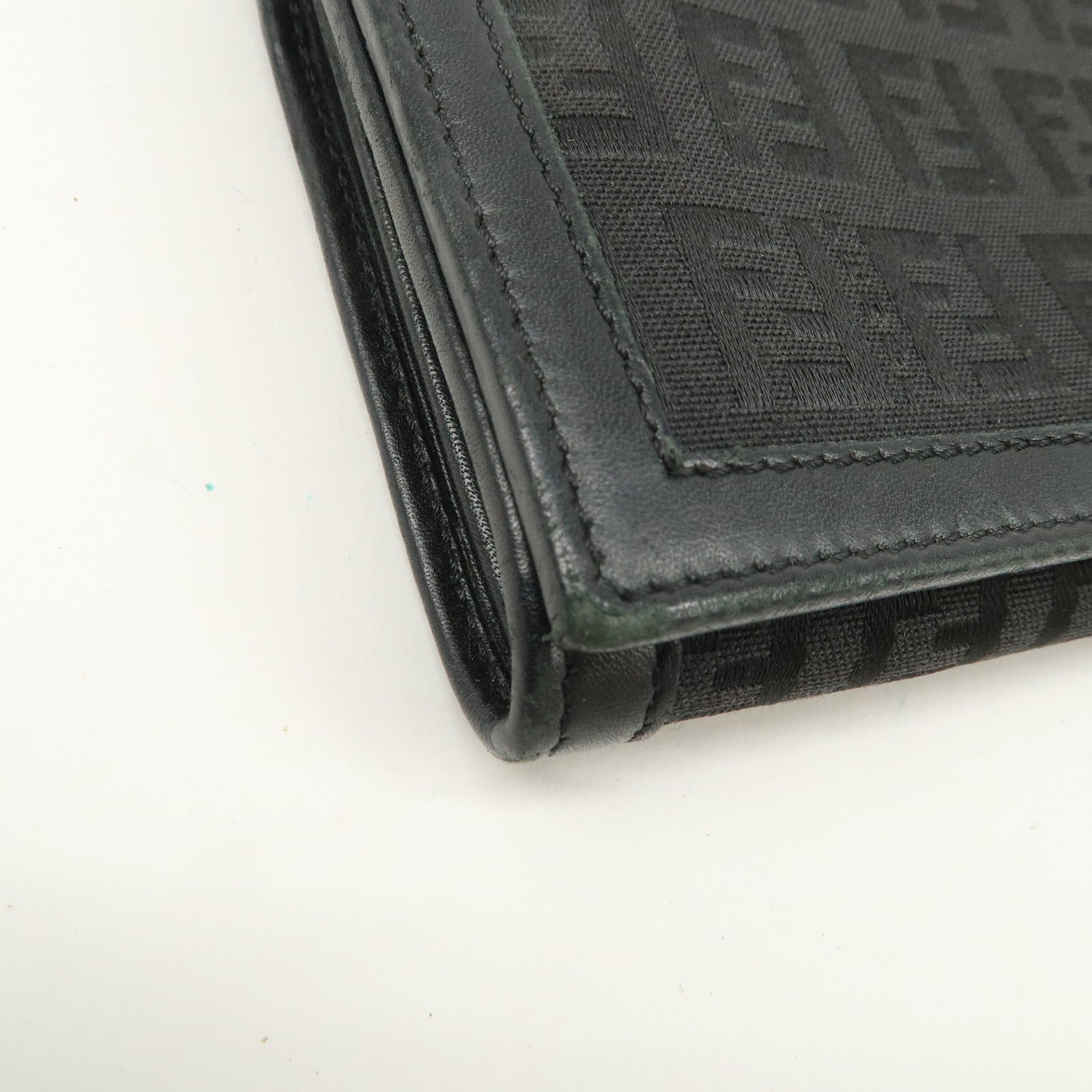 FENDI Zucchino Canvas Leather Bi-fold Long Wallet Black 8M0000 Used