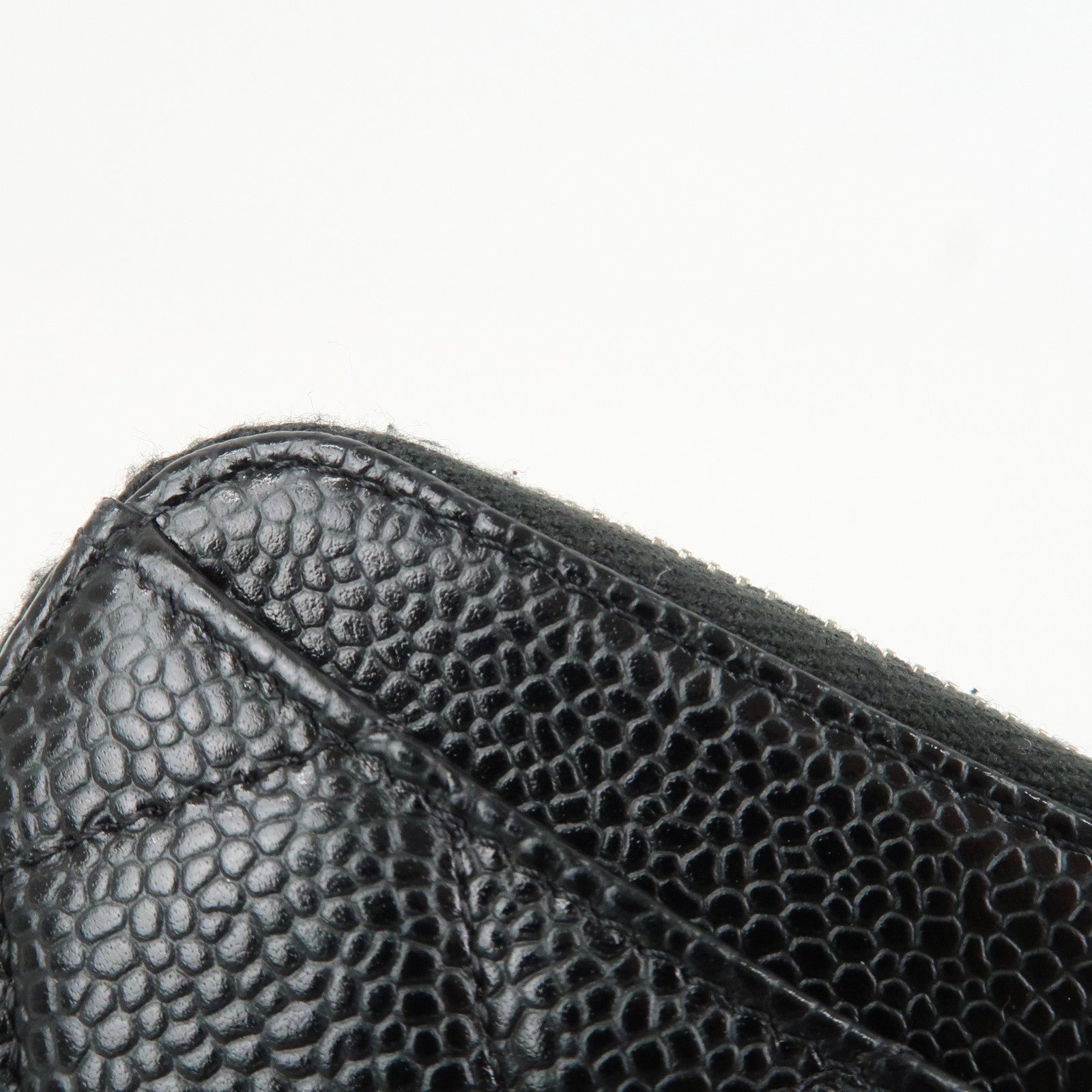 CHANEL Matelasse Caviarskin Classic Zippy Coin Case Black AP0216