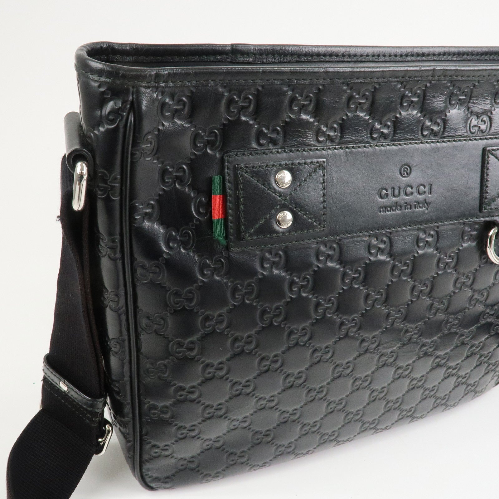 GUCCI Sherry Guccissima Leather Shoulder Bag Black 322080