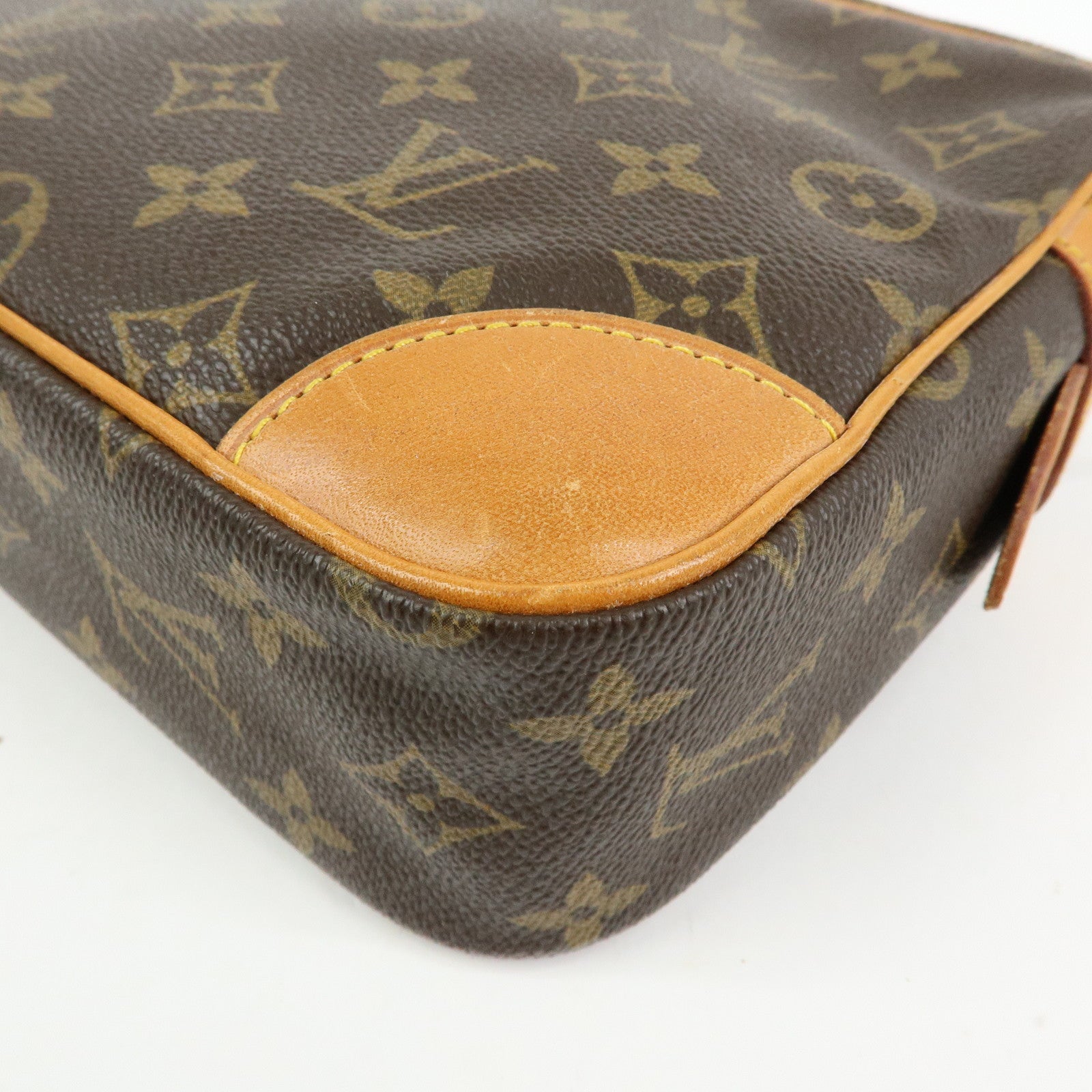 Louis Vuitton Monogram Compiegne 28 Pouch Clutch Bag Brown M51845