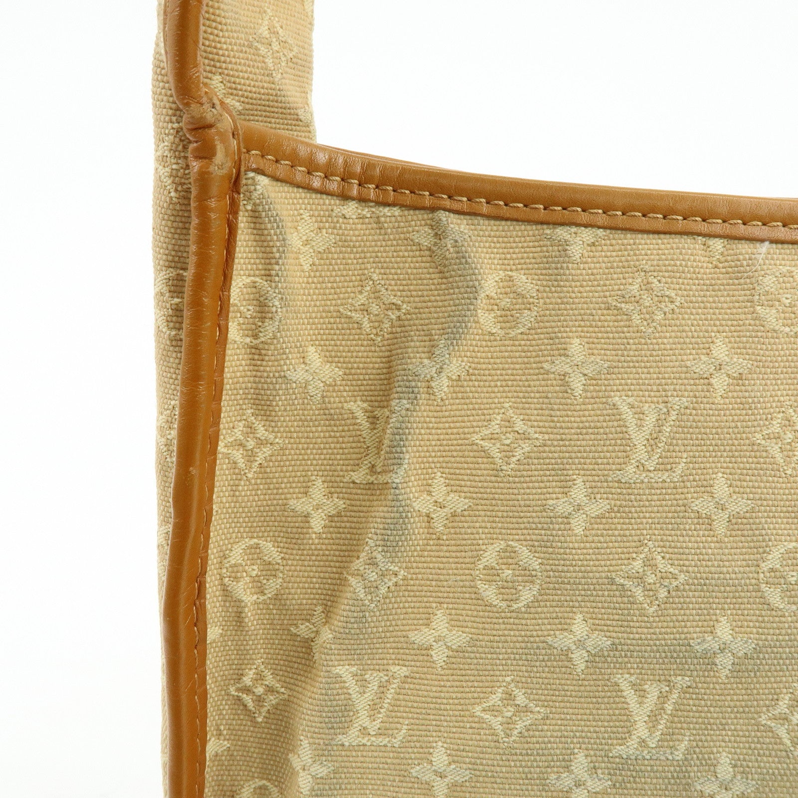 Louis Vuitton Monogram Mini Buzas Mary Kate Shoulder Bag M92323