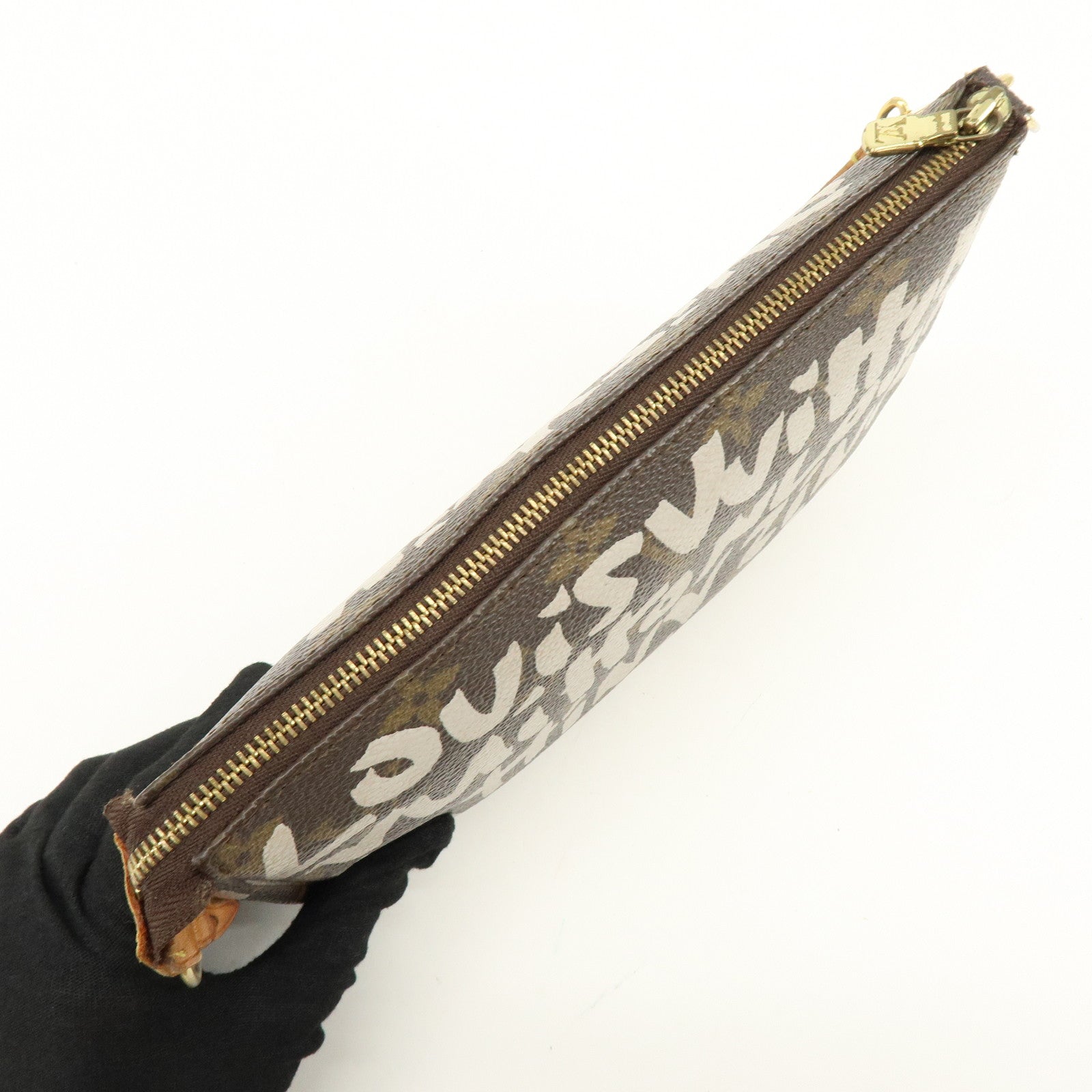 Louis Vuitton Monogram Graffiti Pochette Accessoires Pouch M92192