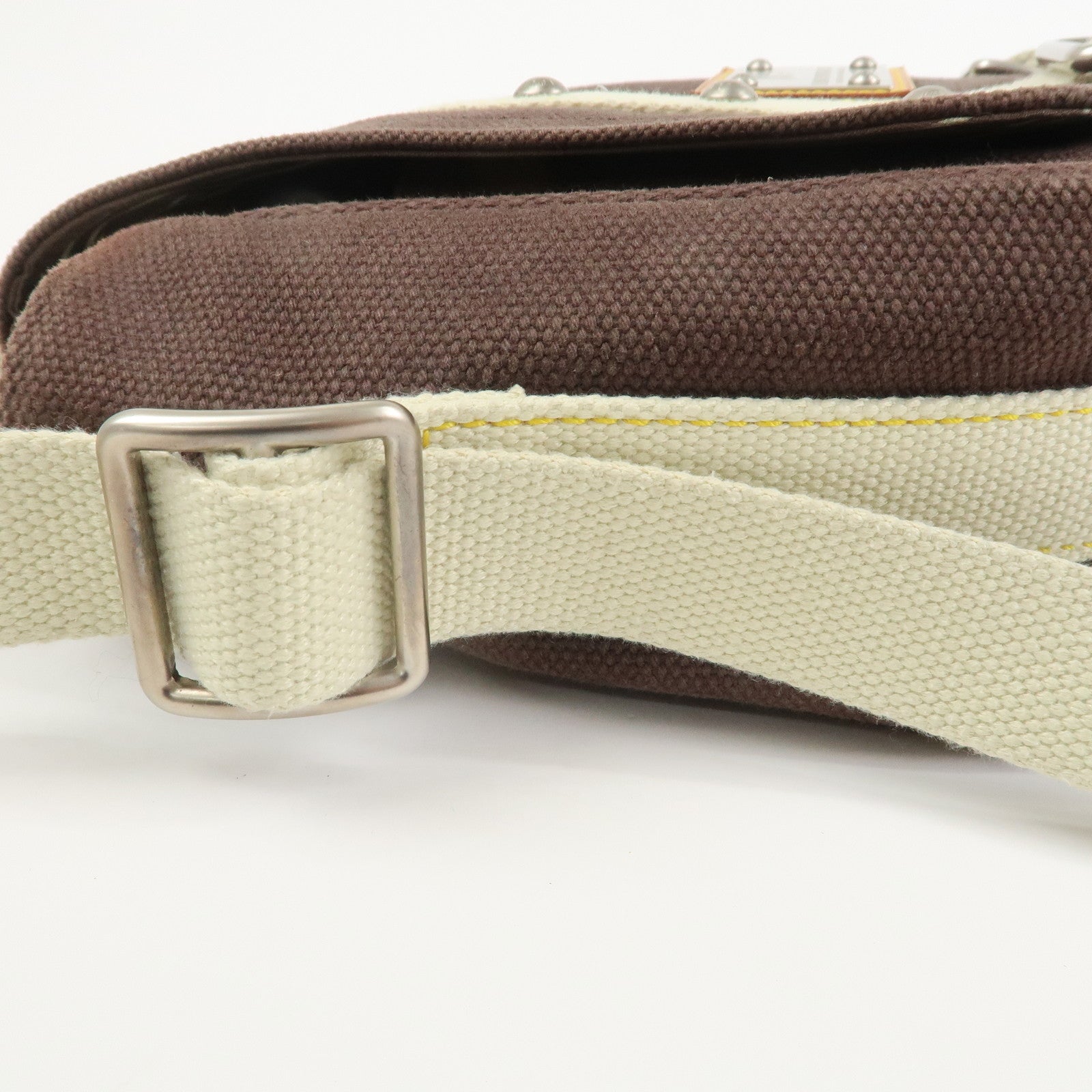 Louis Vuitton Antigua Canvas Besace PM Shoulder Bag Mocha M80661