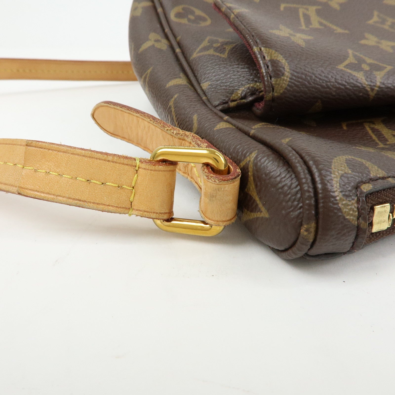 Louis Vuitton Monogram Mabillon Crossbody Shoulder Bag M41679