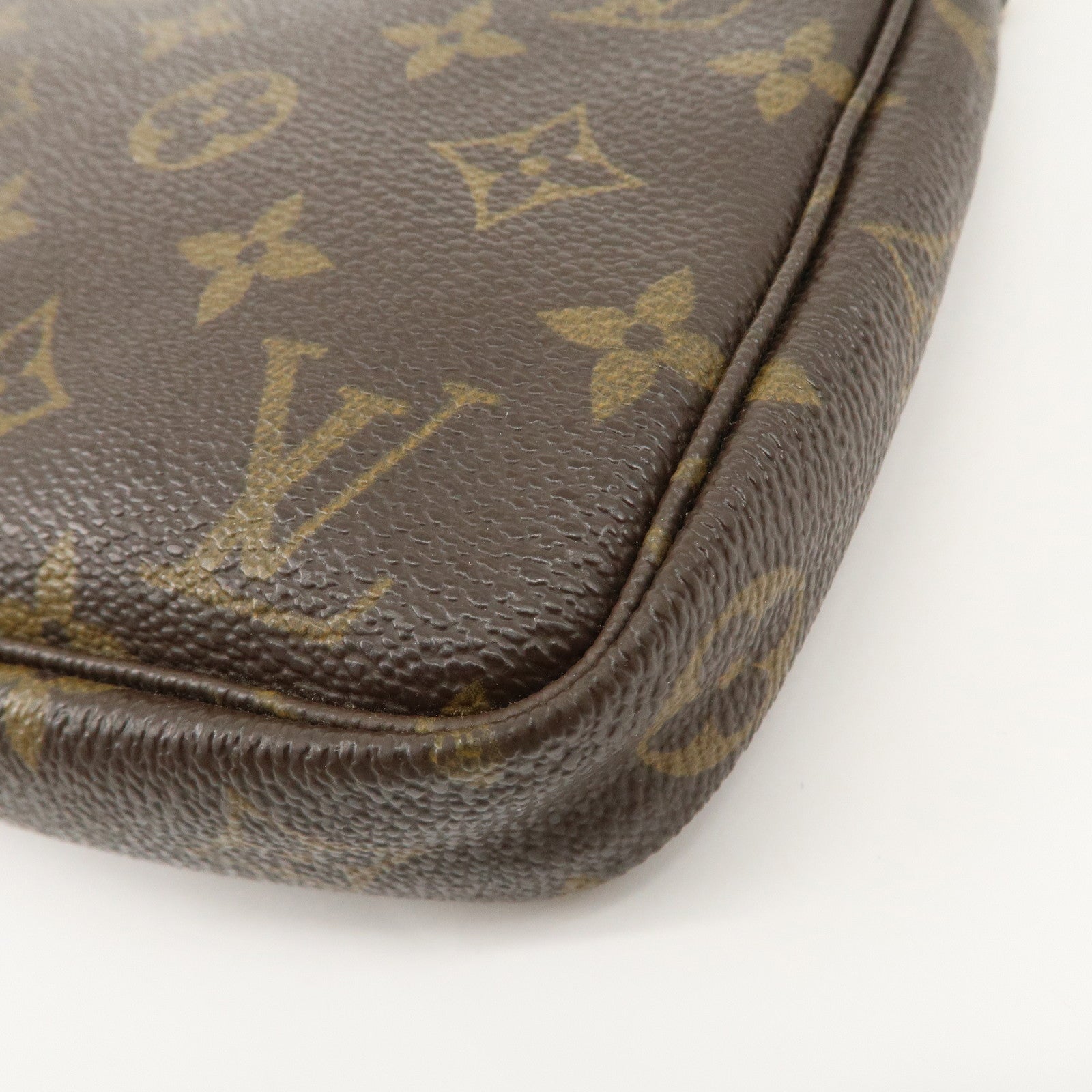Louis Vuitton Monogram Pochette Accessories Pouch Hand Bag M51980 Used