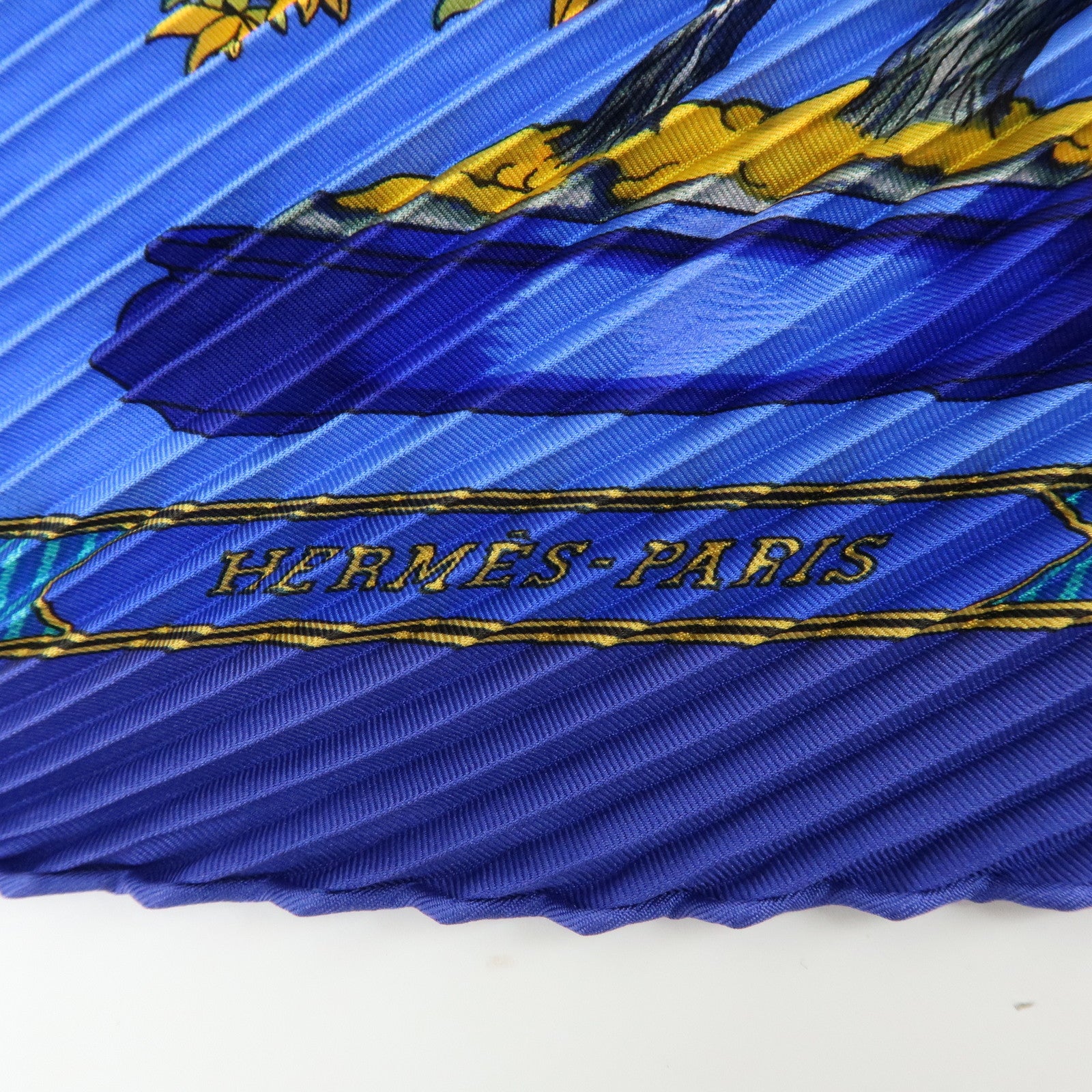 HERMES Pleated Carre 90 Silk 100% Scarf BONSAI Blue Light Green