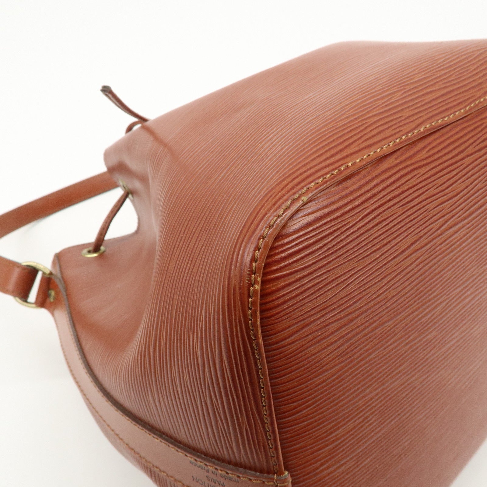 Louis Vuitton Epi Petit Noe Shoulder Bag Kenya Brown M44103