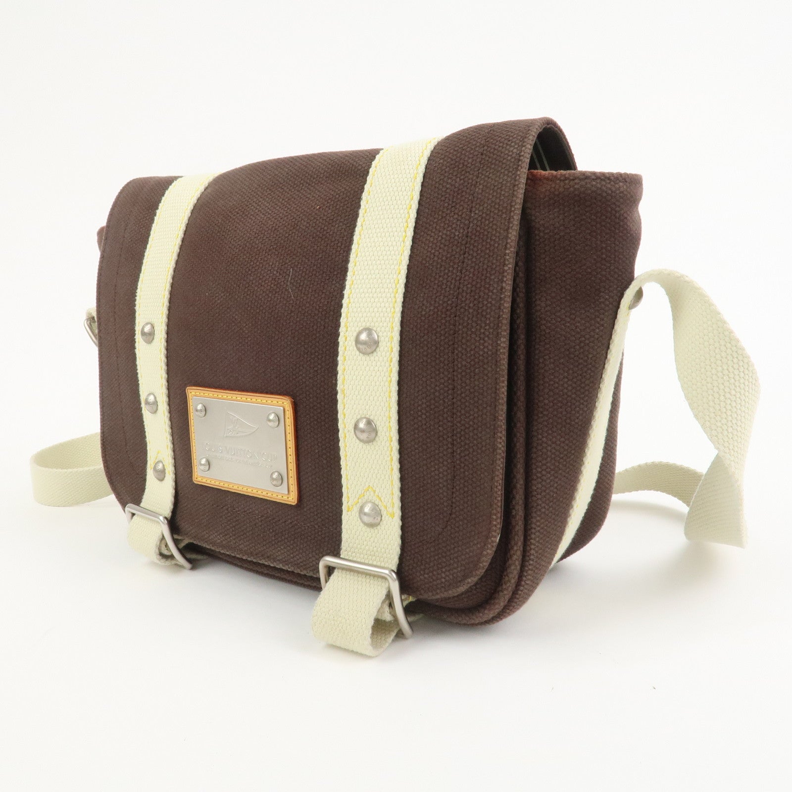 Louis Vuitton Antigua Canvas Besace PM Shoulder Bag Mocha M80661