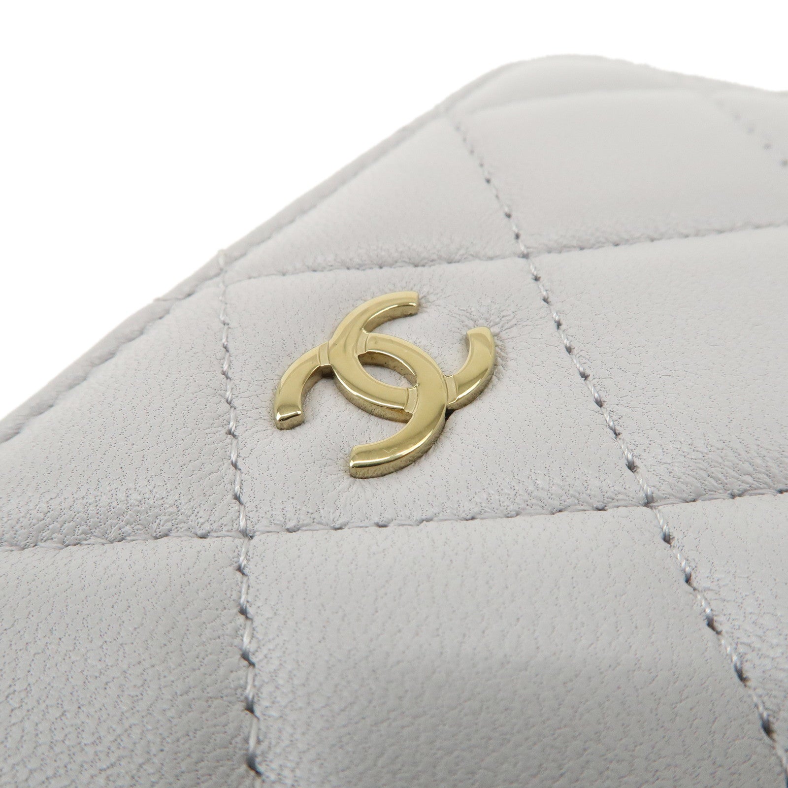 CHANEL COCO Mark Matelasse Classic Round Zippy Coin Purse AP0216
