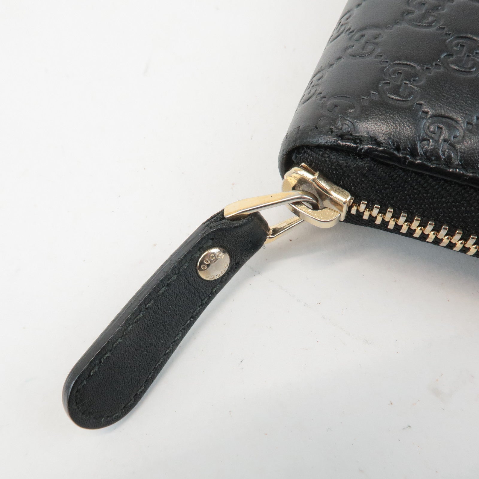 GUCCI Micro Guccissima Leather Zip Around Long Wallet Black 449391 Used