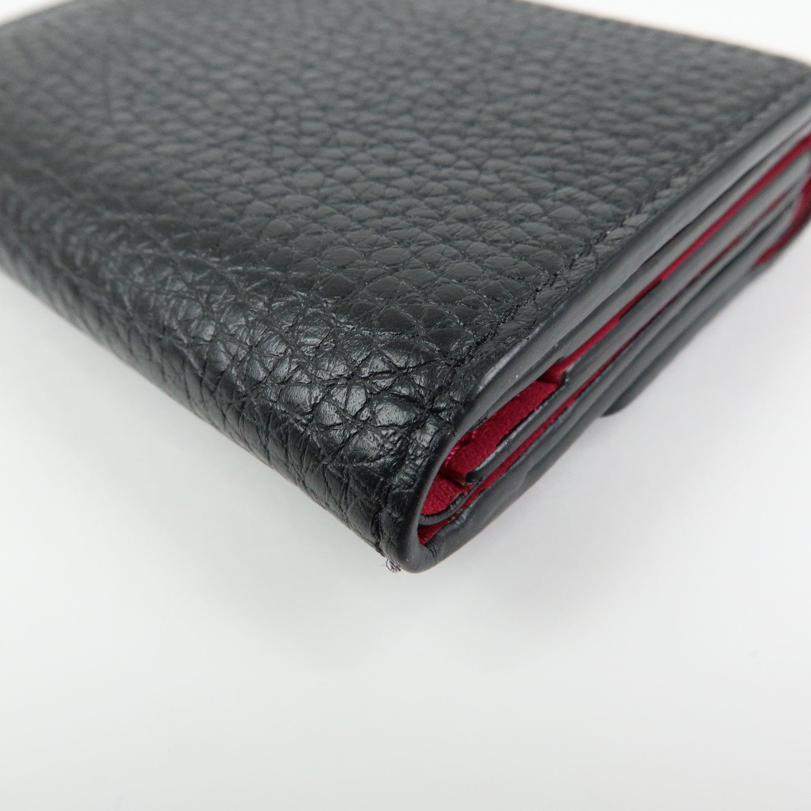 Louis Vuitton Portefoille Capucines XS Compact Wallet Black M68587