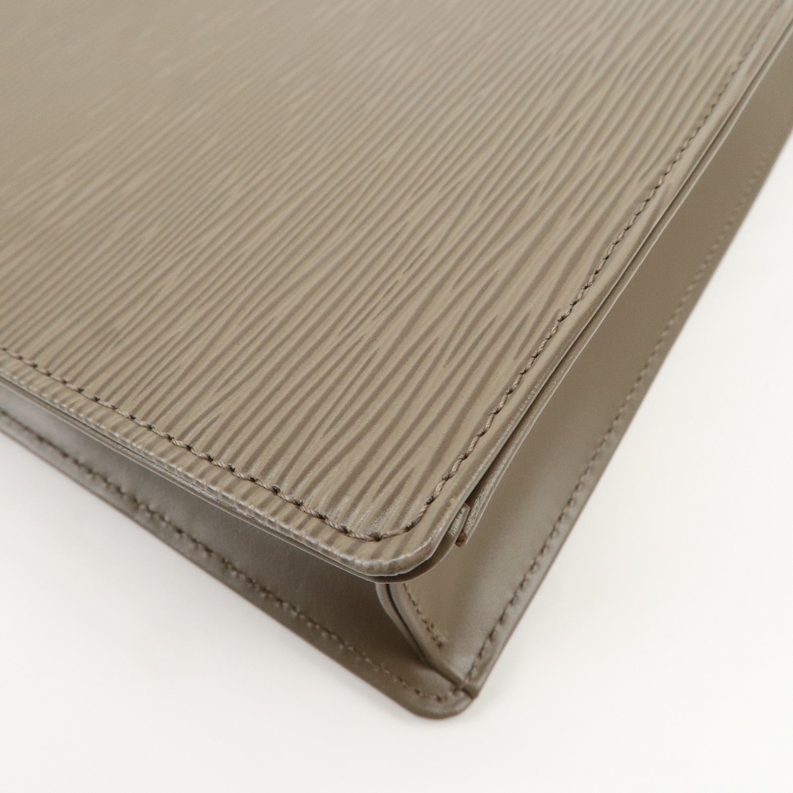 Louis Vuitton Epi Leather Ramatuelle Shoulder Bag Pepper M5247C