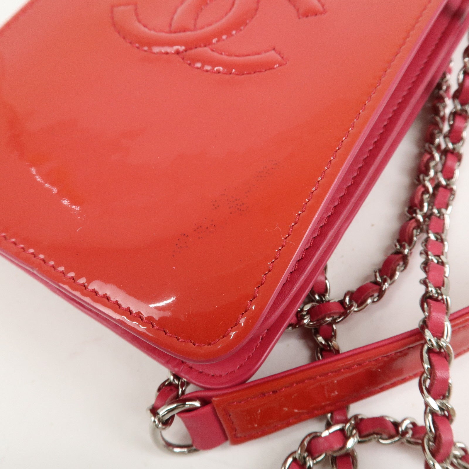 CHANEL COCO Mark Chain Shoulder Crossbody Bag Red Pink A92304