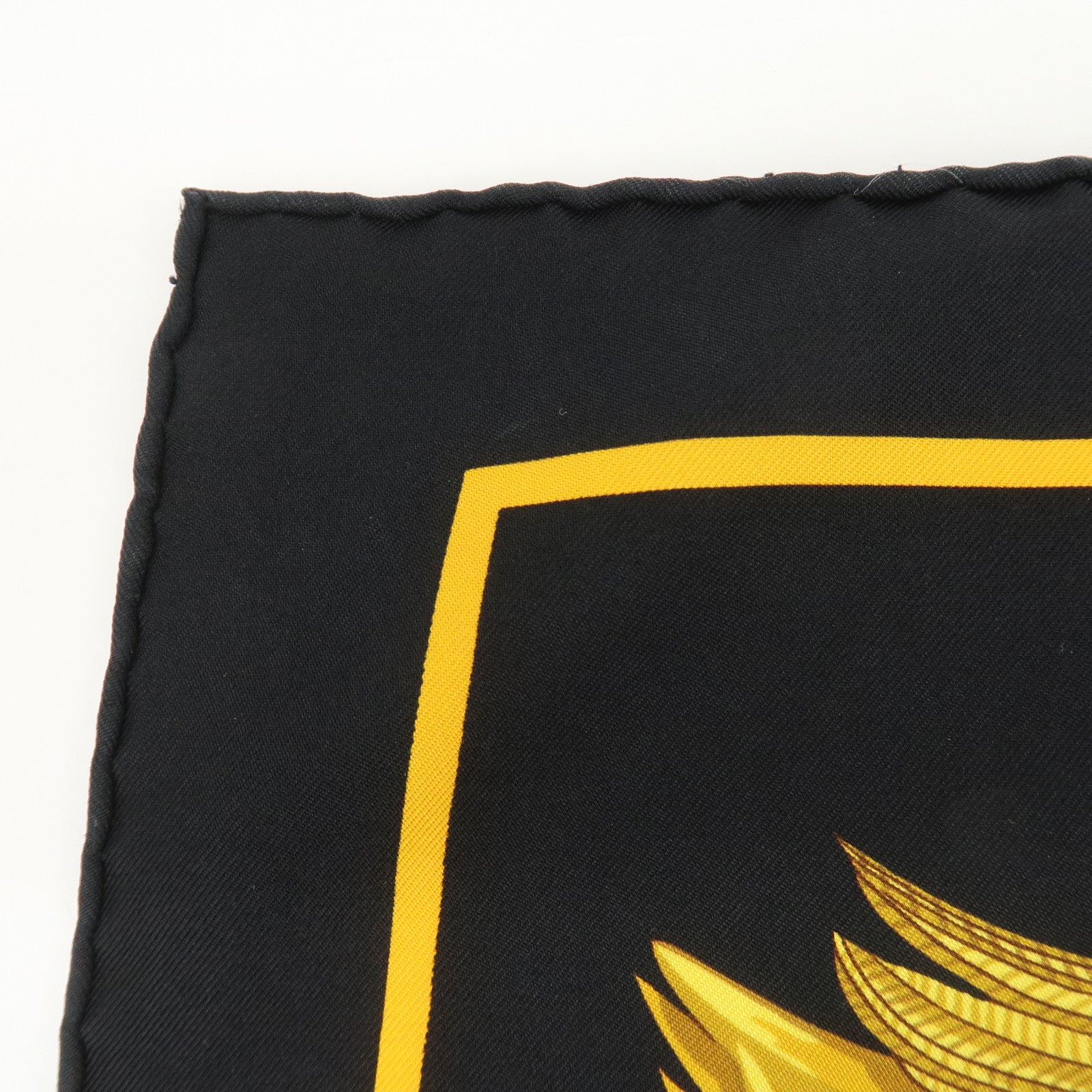 HERMES Carre 90 Silk 100% IN SALZBURG Scarf Black Gold