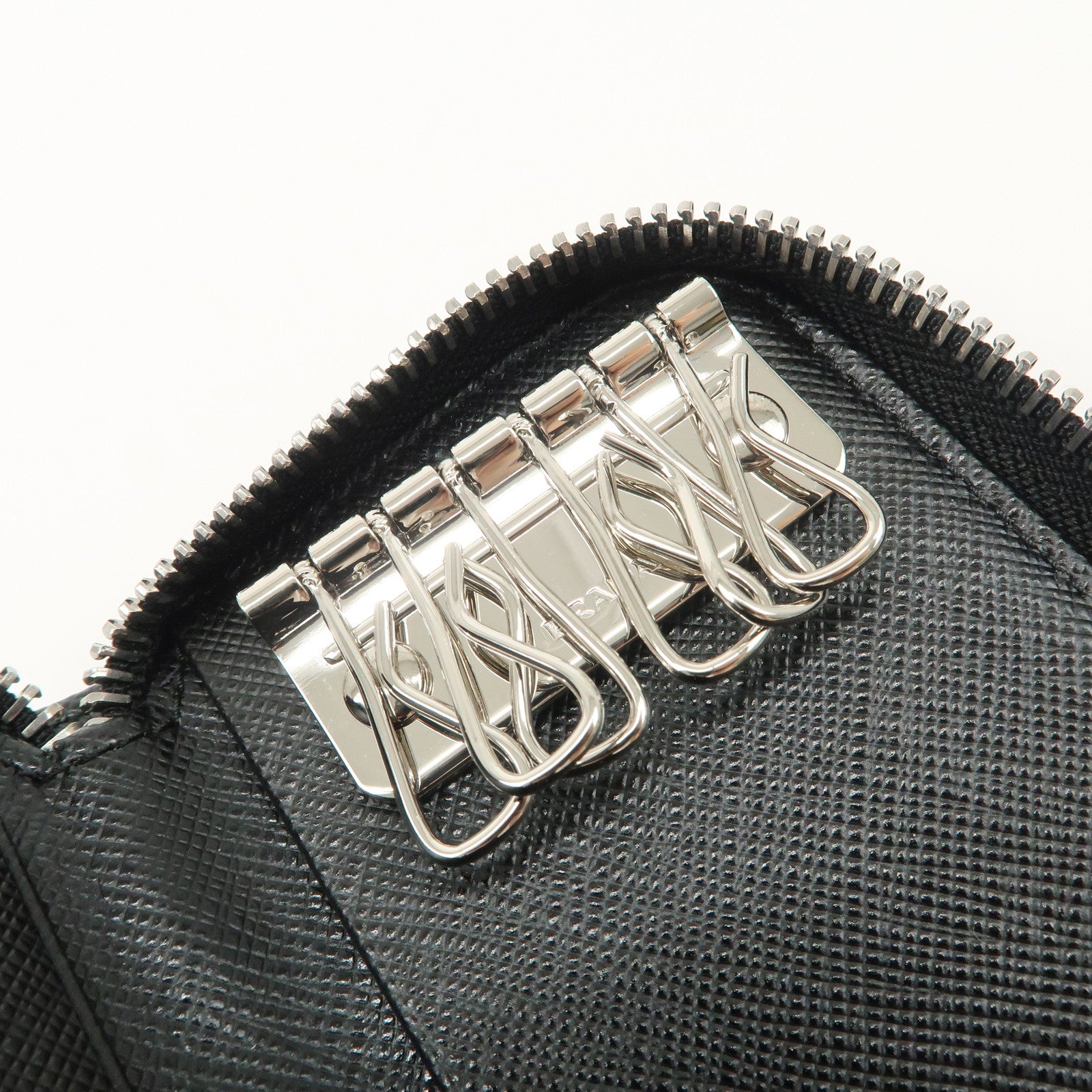 PRADA Saffiano Leather Round Zippy Key Case Black 2PG604 Used