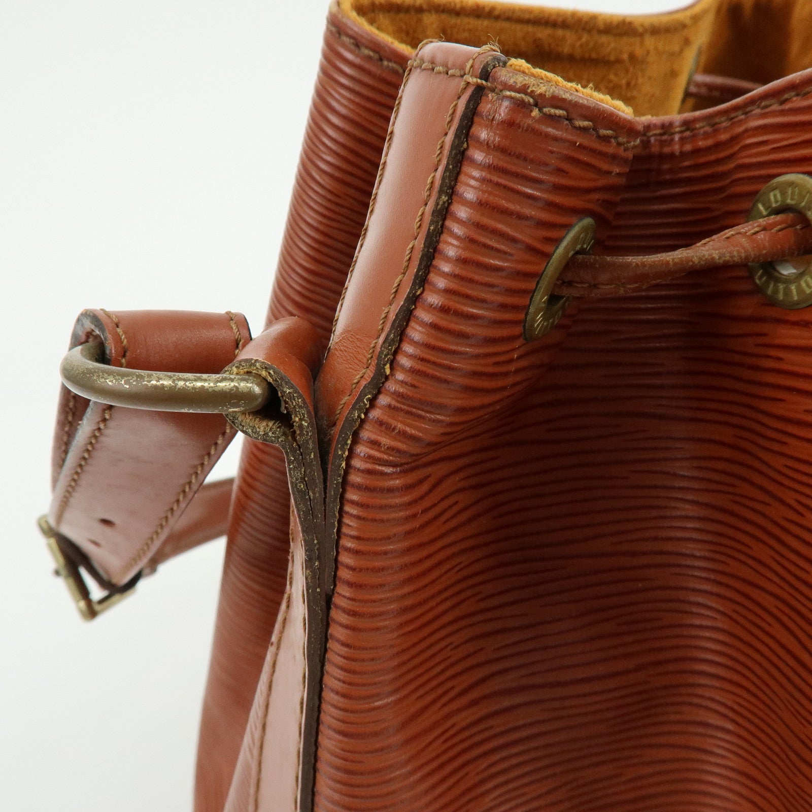 Louis Vuitton Epi Petit Noe Shoulder Bag Kenya Brown M44103