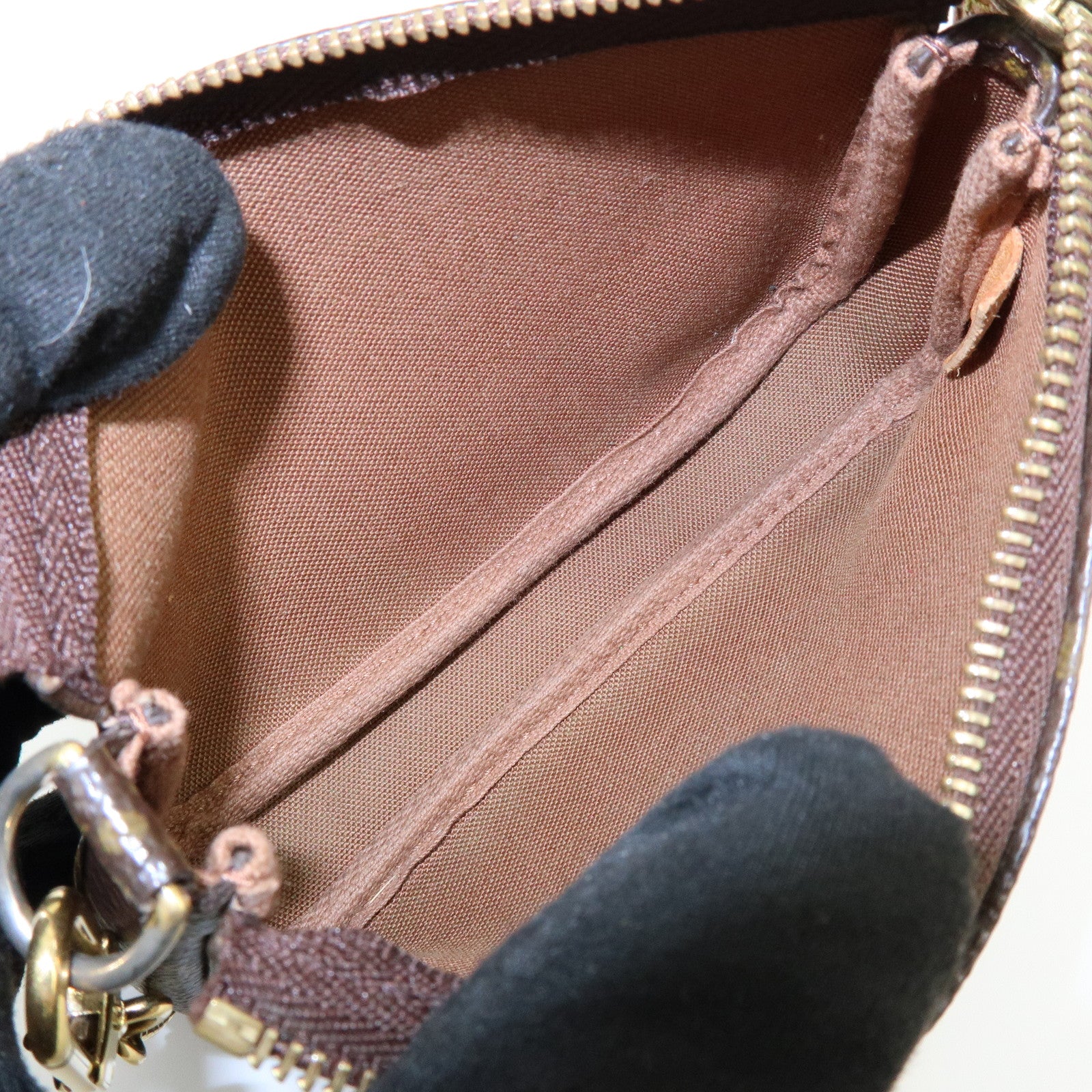 Louis Vuitton Monogram Mini Pochette Accessoires Hand Bag M58009