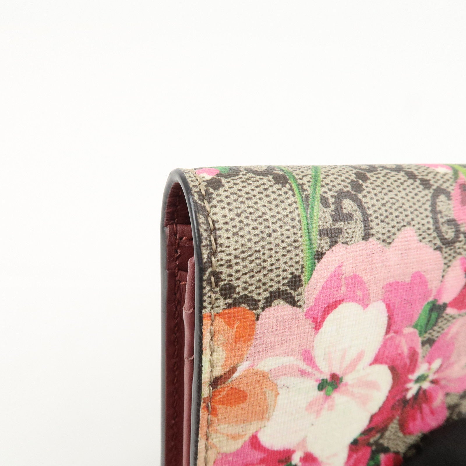 GUCCI GG Brooms GG Supreme Compact Wallet Beige Pink 453176