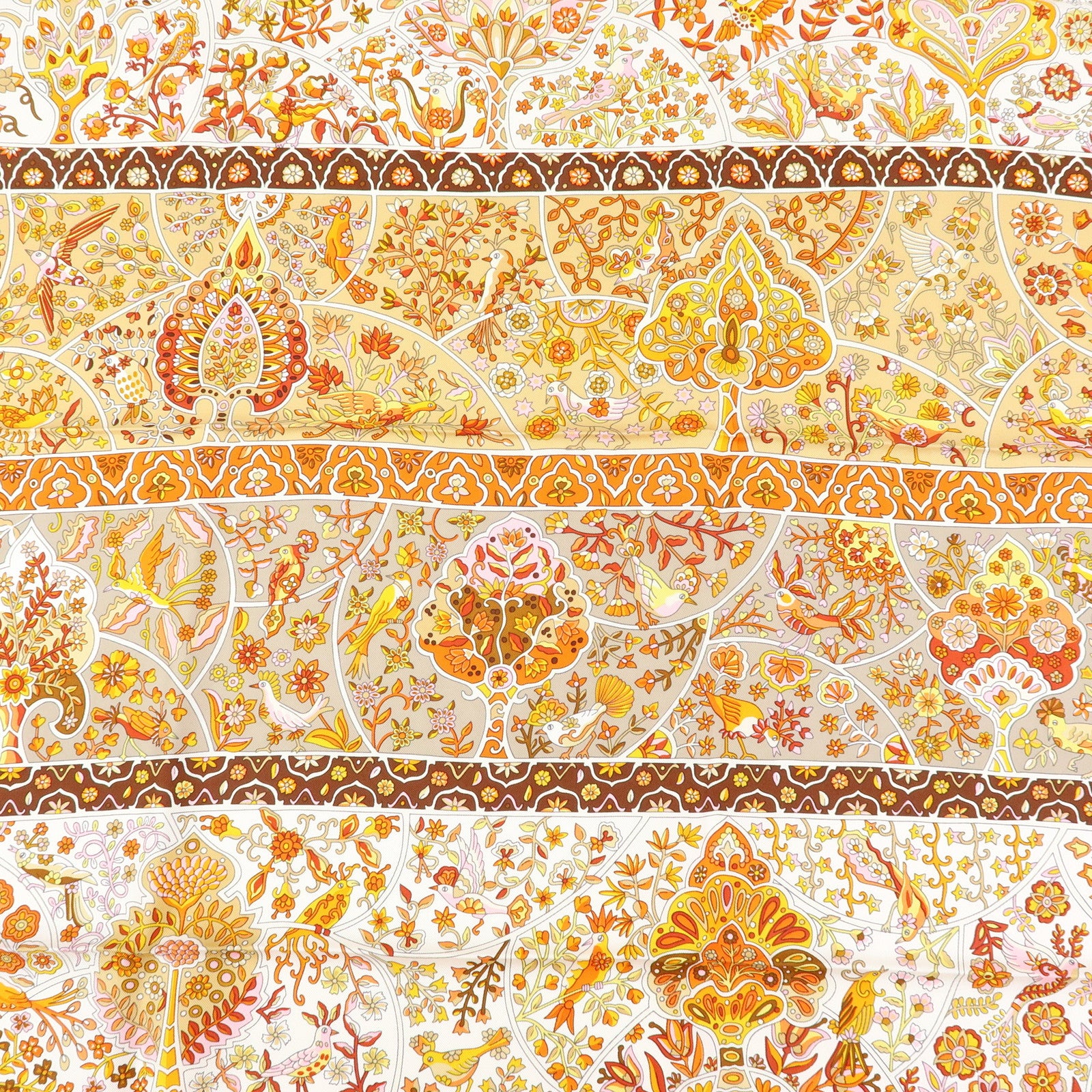 HERMES Carre 90 Silk 100% Scarf Au Pays des Oiseaux Fleurs Beige