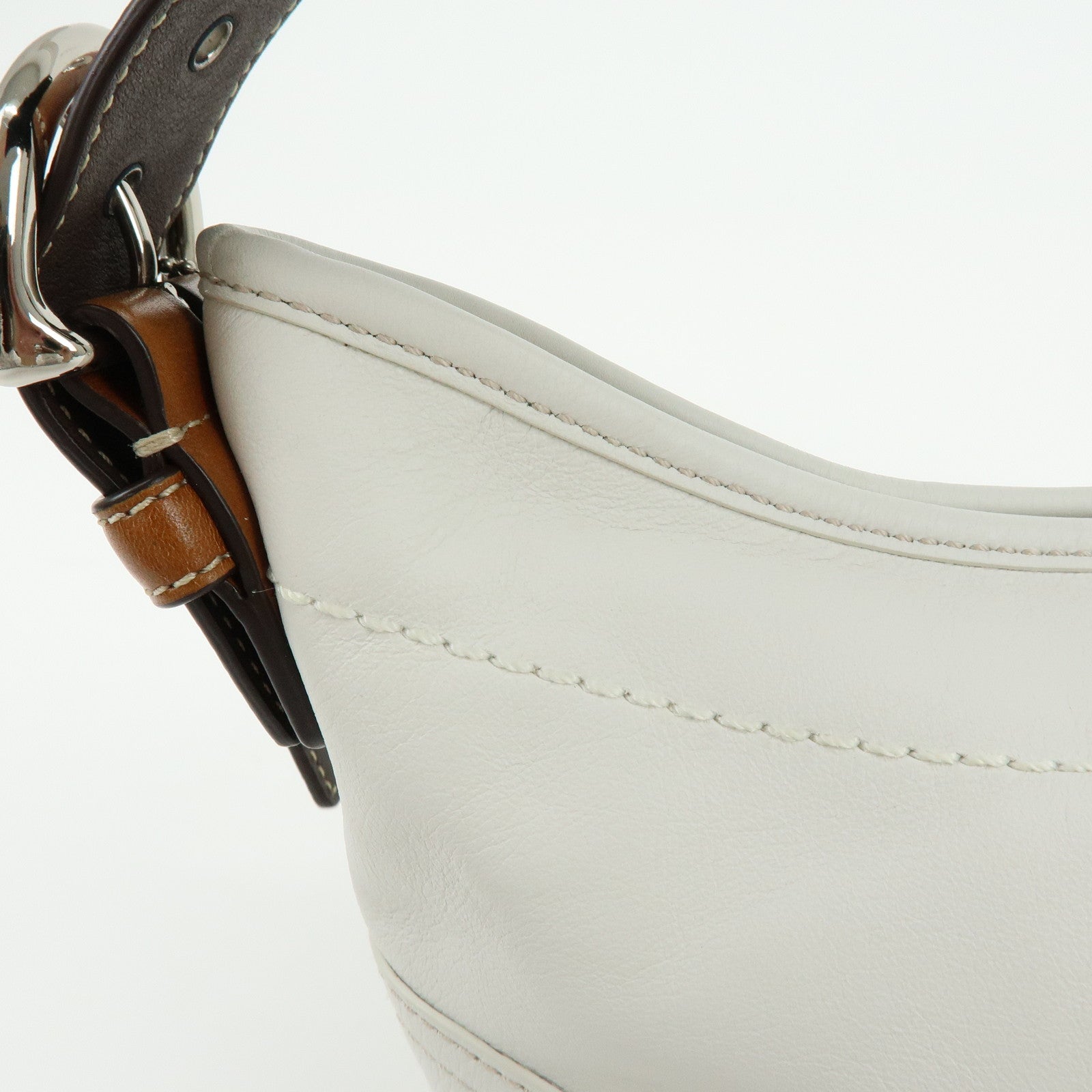 COACH Leather Shoulder Bag Hand Bag White Camel