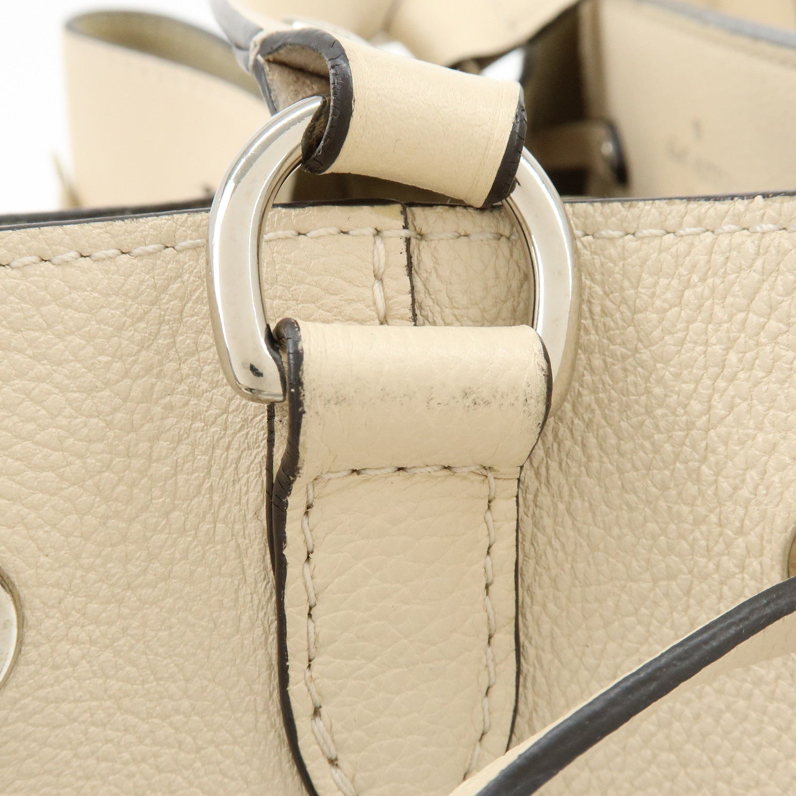 Louis Vuitton Lockme Calf Leather Bucket Shoulder Bag Flower M53081