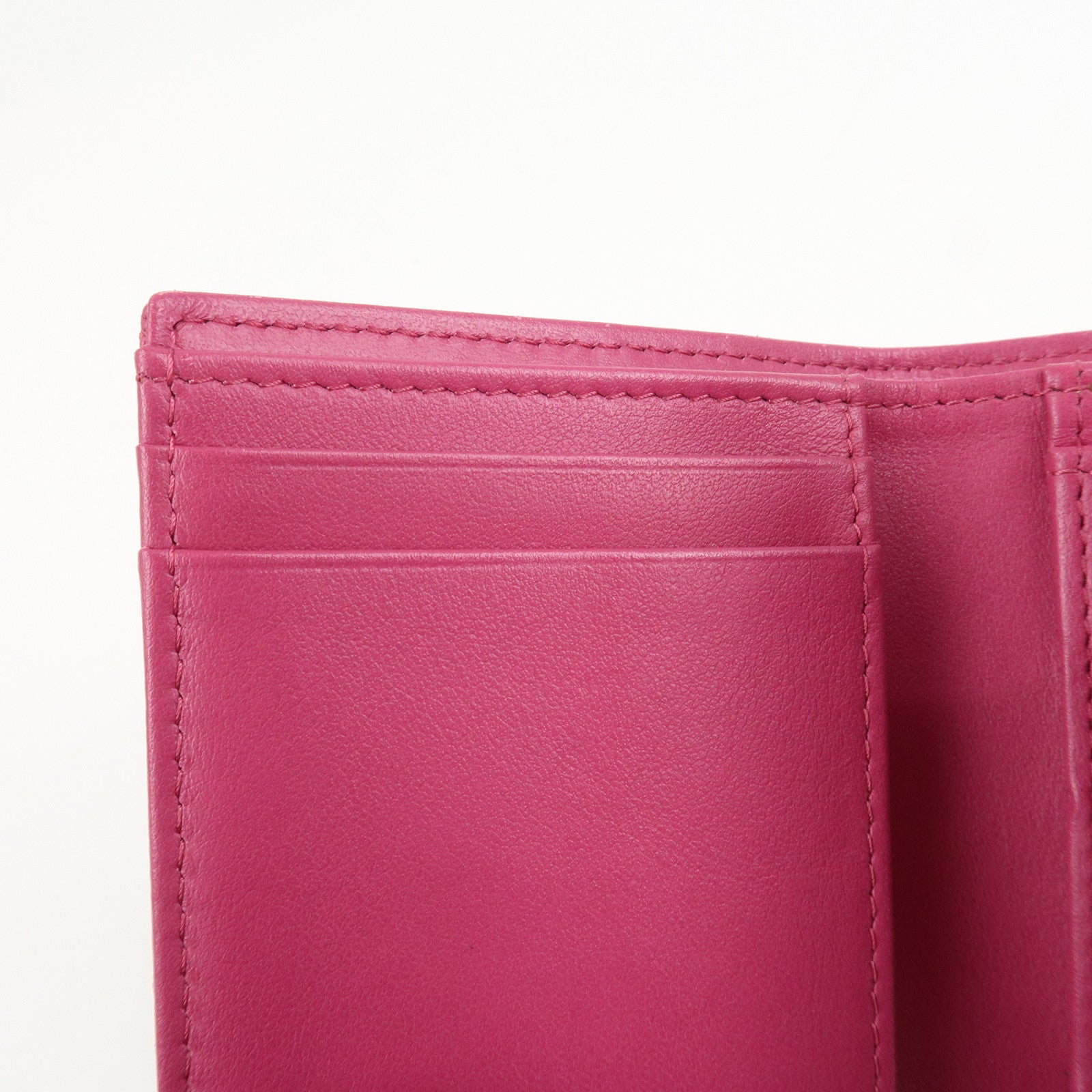 CHANEL Camellia No.5 Lamb Skin Leather Compact Wallet Pink A70615