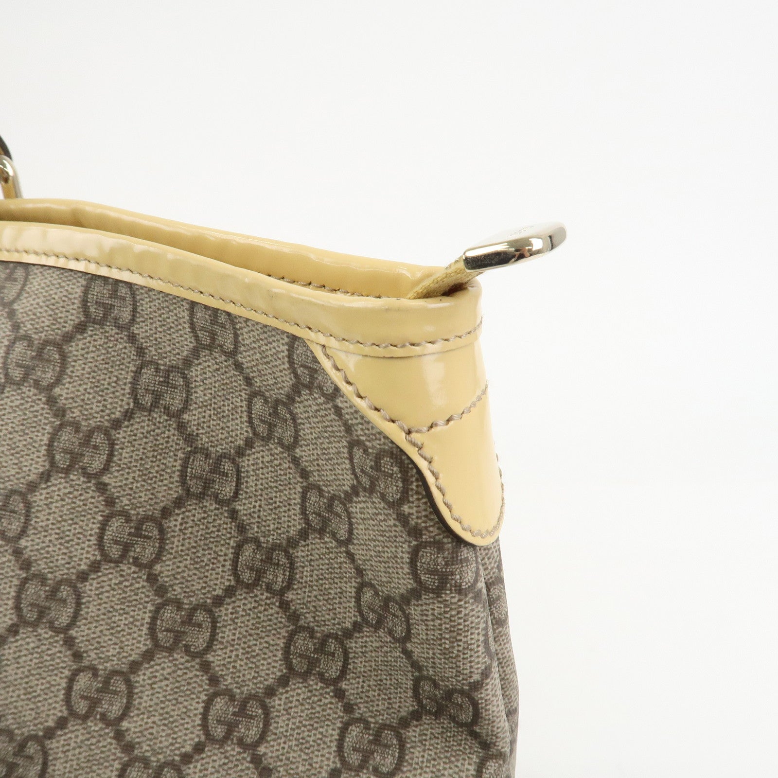 GUCCI GG Supreme Monogram Patent Leather Tote Bag Beige 201482